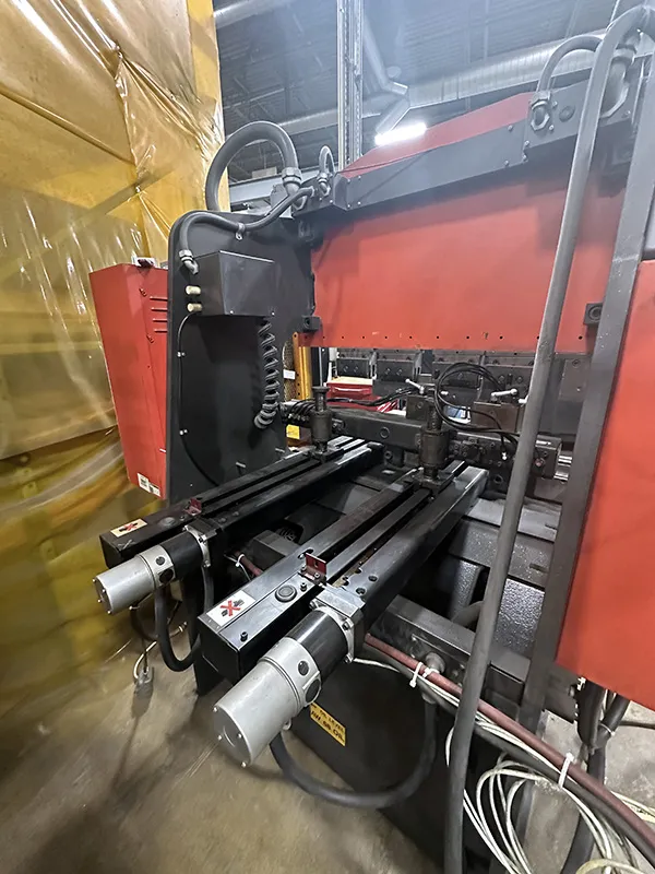 AmadaRG35S Hydraulic Press Brake