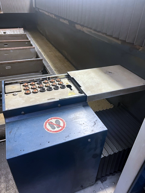Trumpf 3030 Fiber Laser 2013 3672350