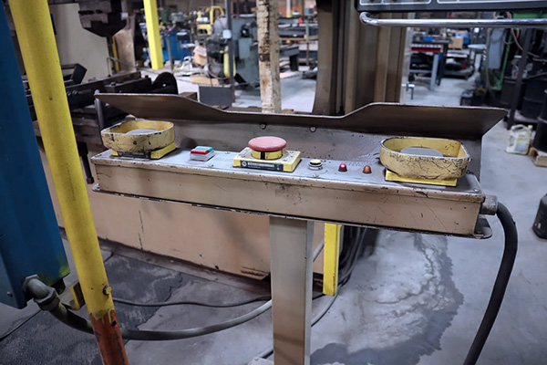 Cincinnati 350FMII Press Brake