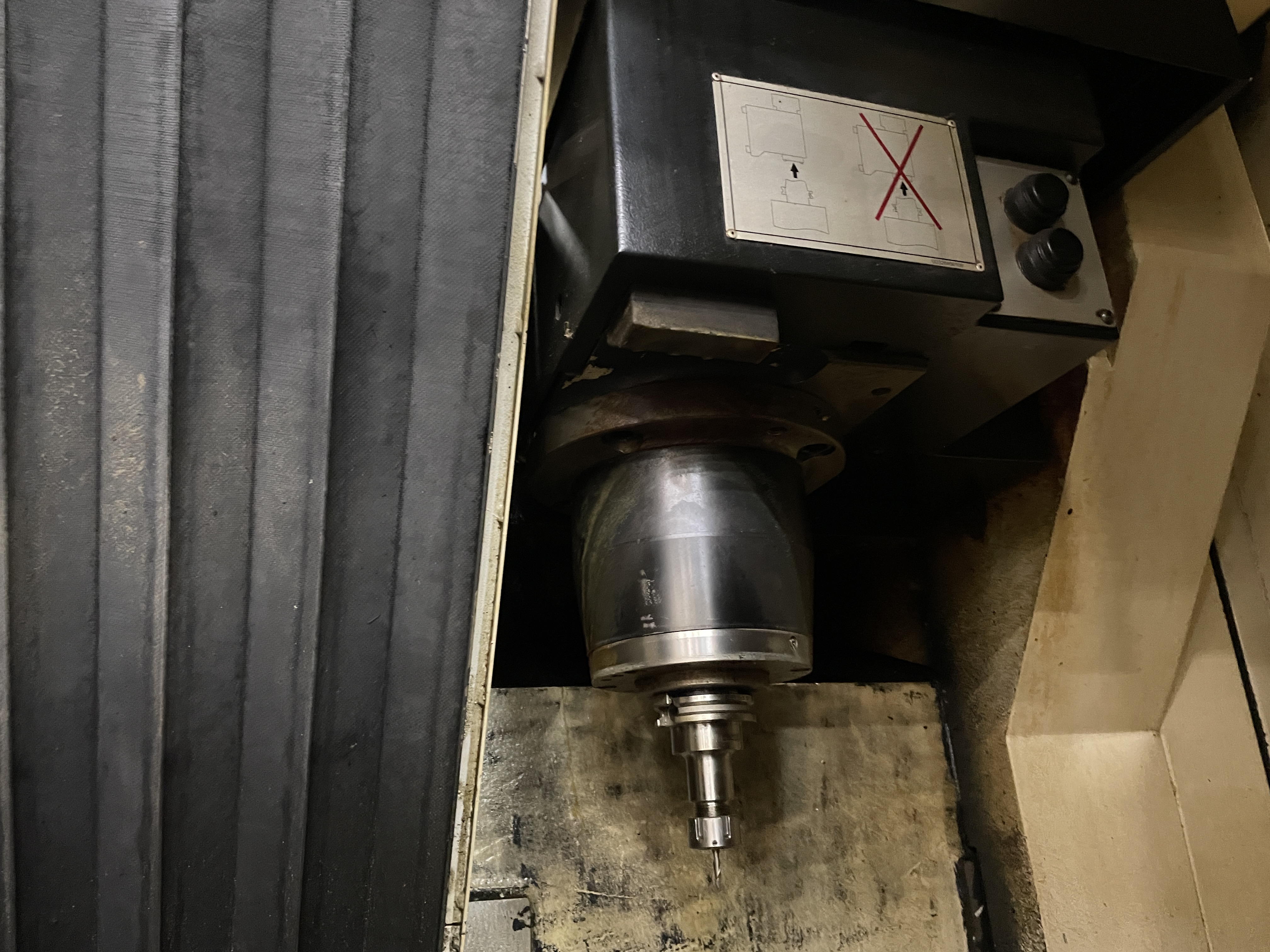 Mazak VCU 500C 3X 2014