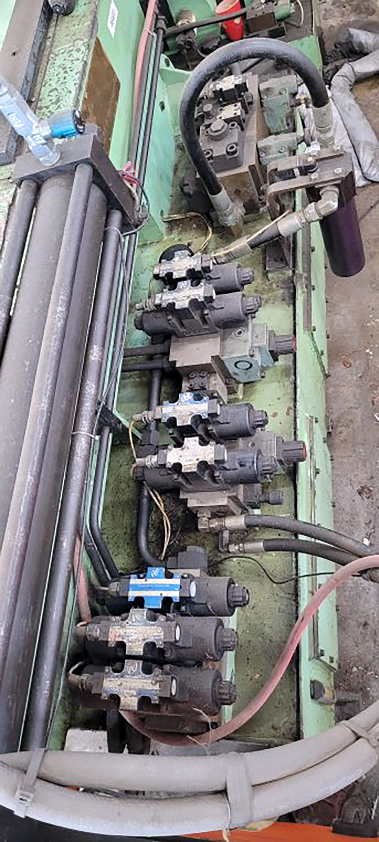 Hines 300NC_2000_Elkhart Triwent_JB_3702853