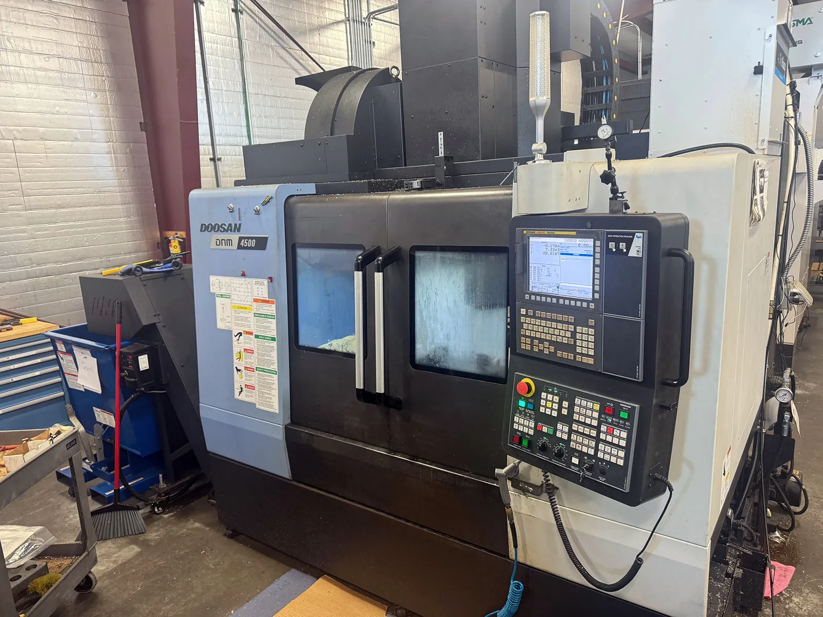 Doosan DNM 4500