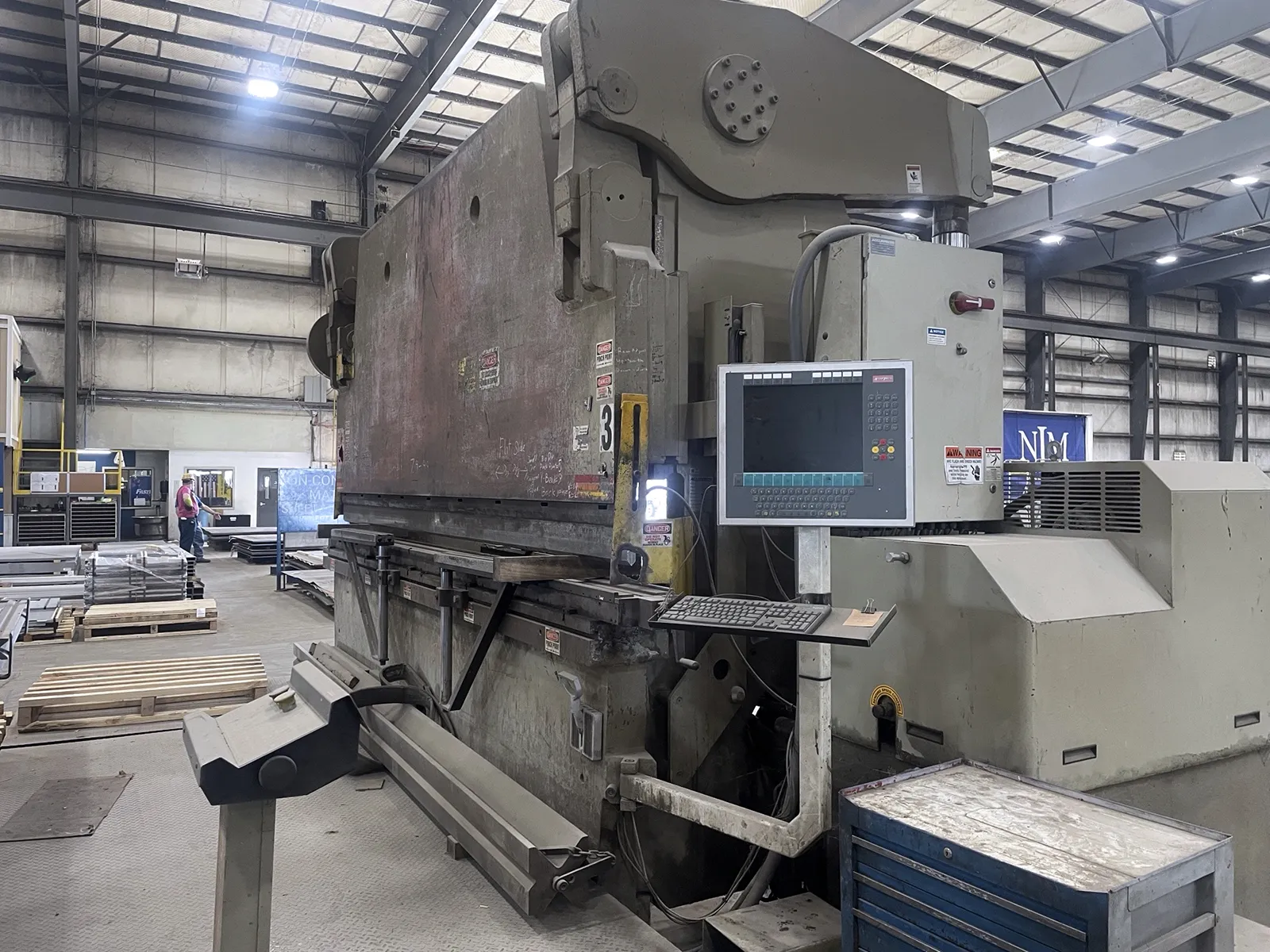 Accurpress 760014 cnc hydraulic press brake 2003_3713508