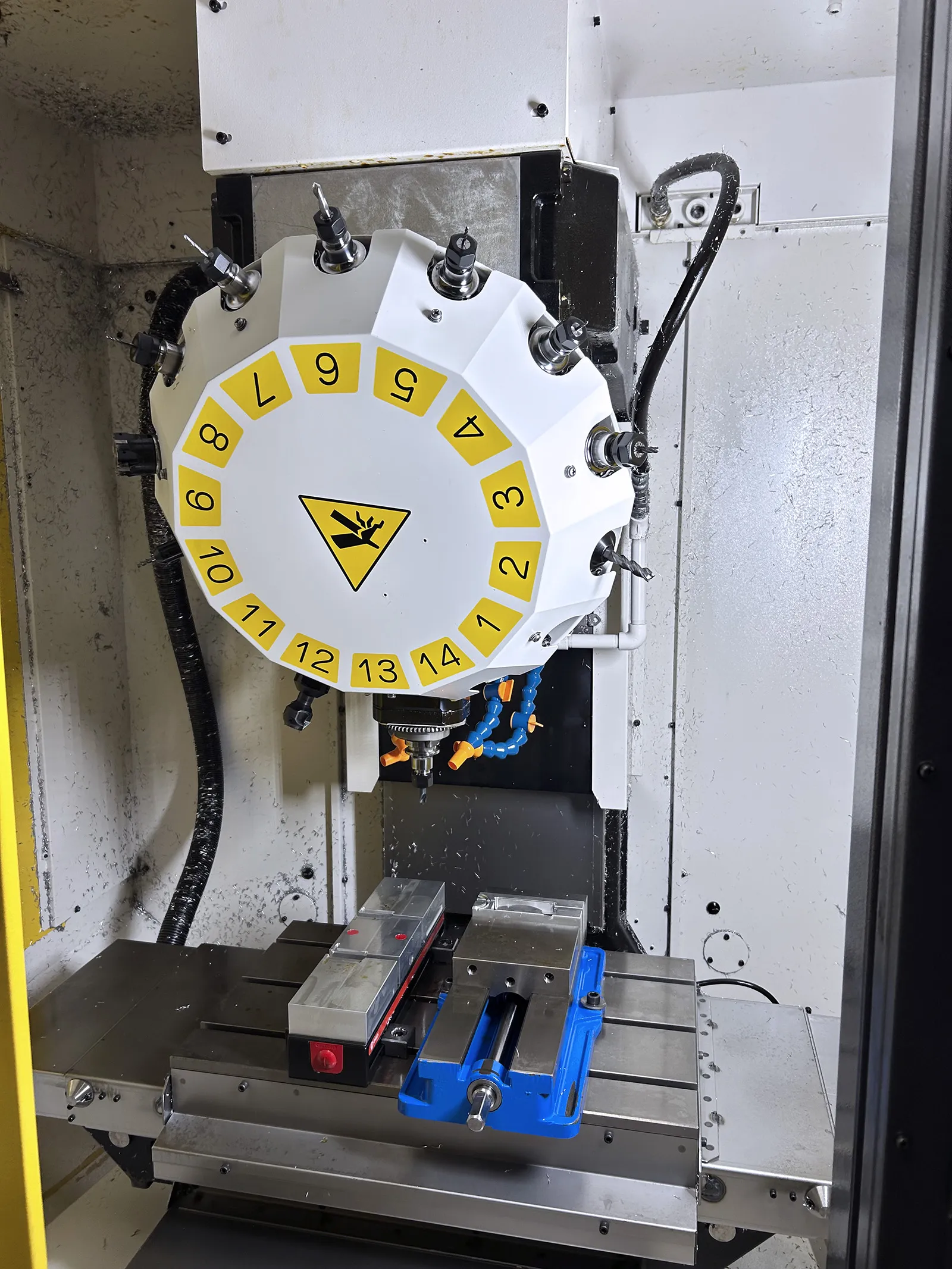 Robodrill D14MiB5._3719058