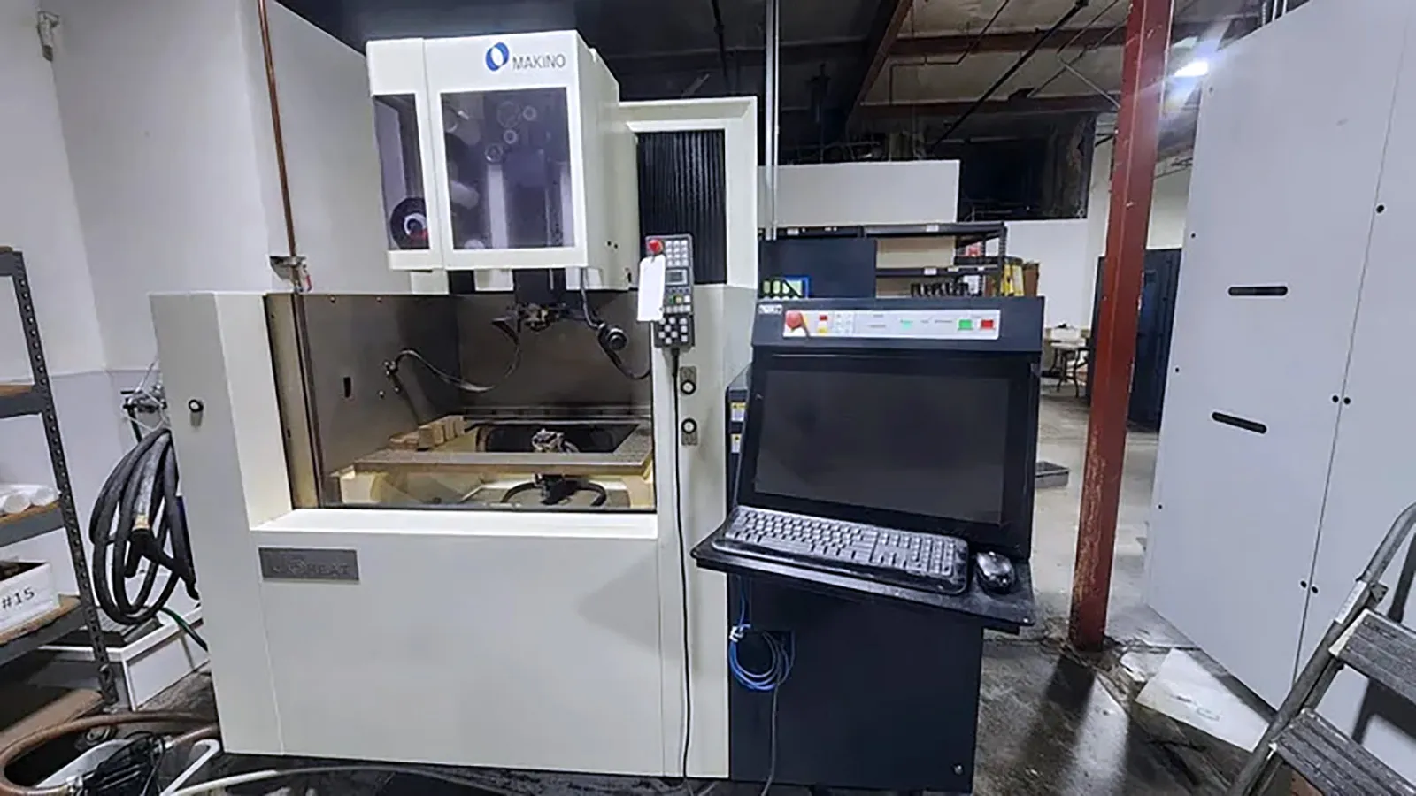 Makino U6 H.E.A.T_3727049