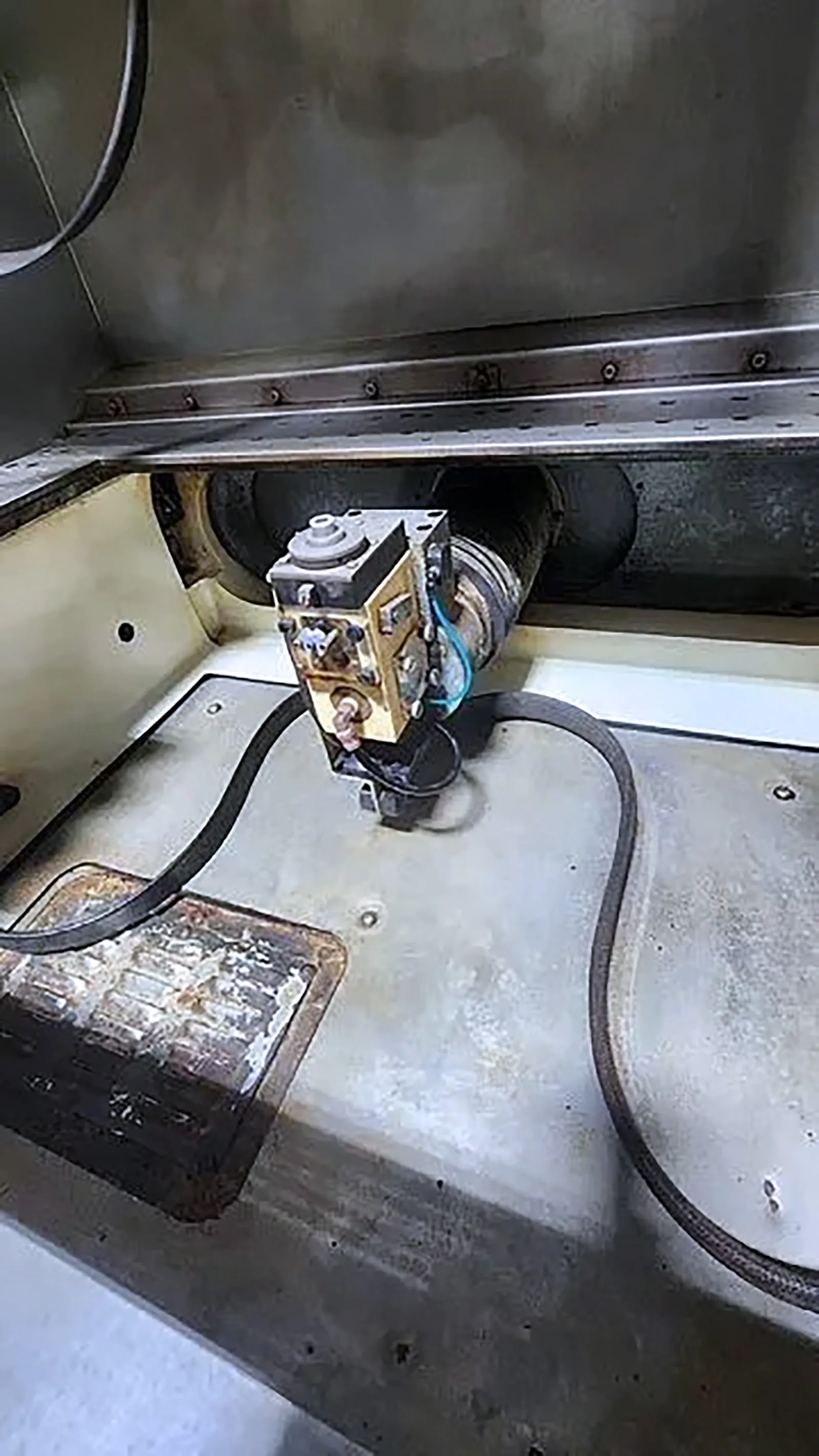 Makino U6 H.E.A.T_3727049