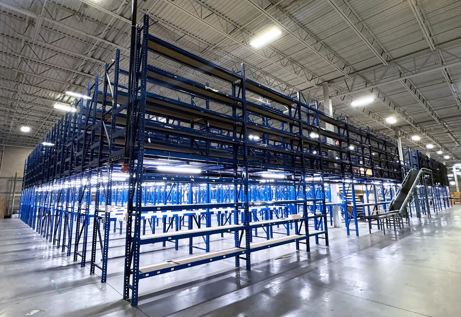 Pallet Rack Supported Mezzanine_3727160