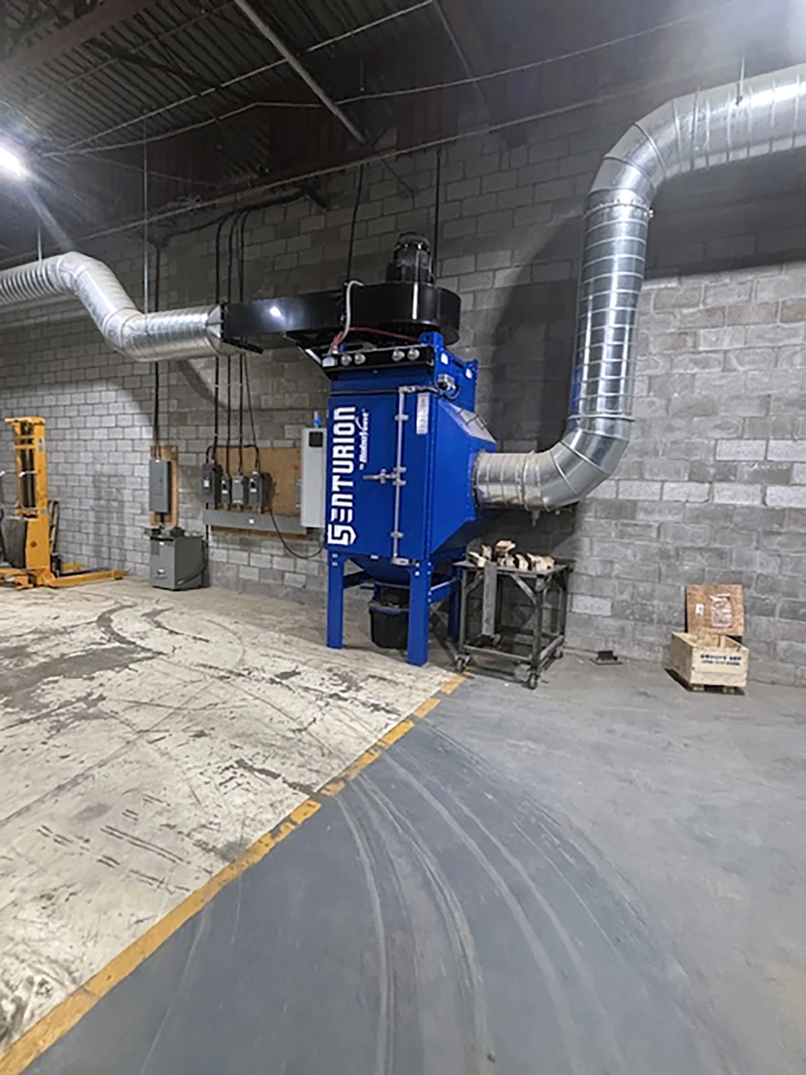 Yaskawa Robot Weld Cell_3726158