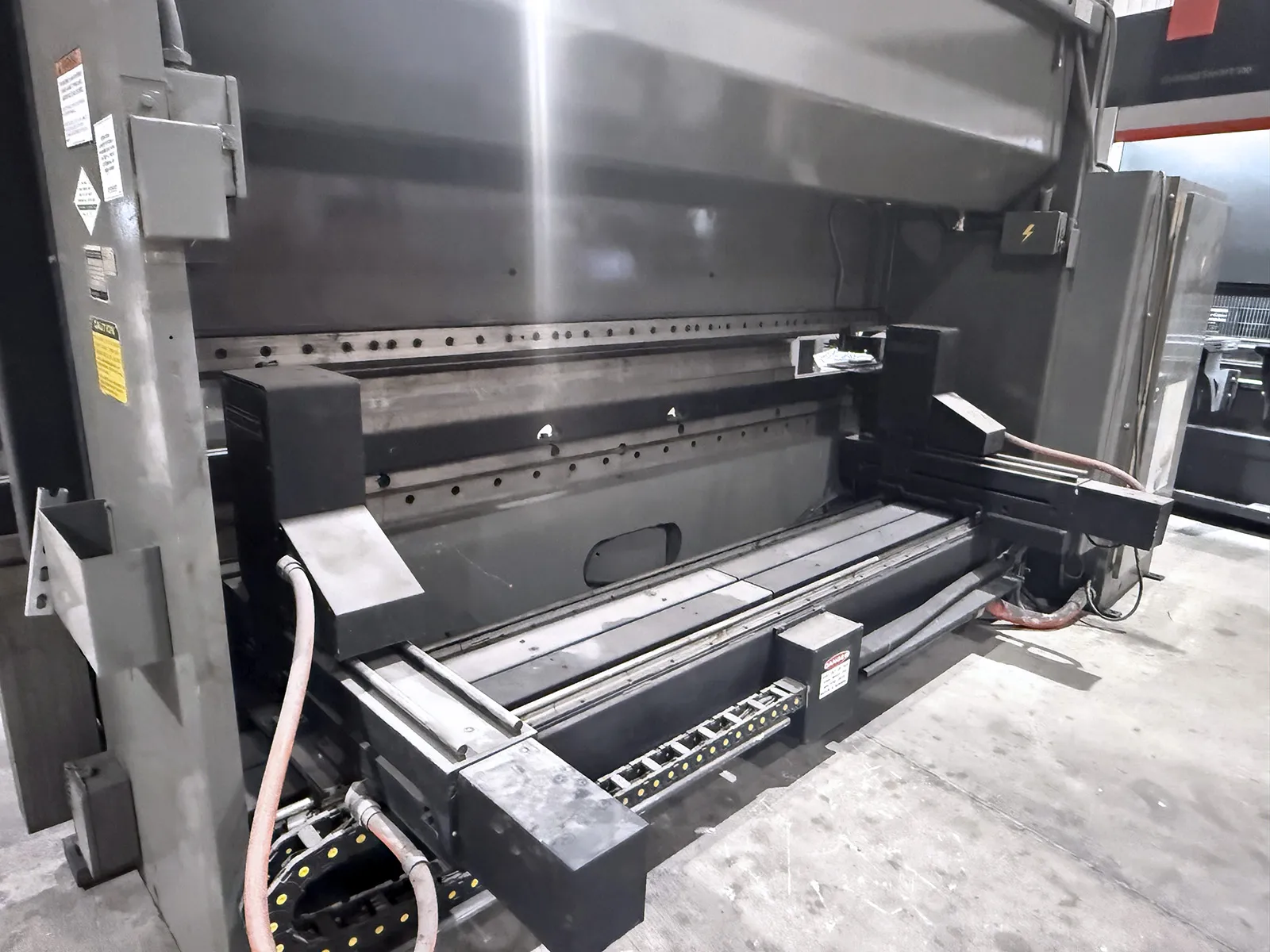 Cincinnati Press Brake 135 Ton 12'_3729721
