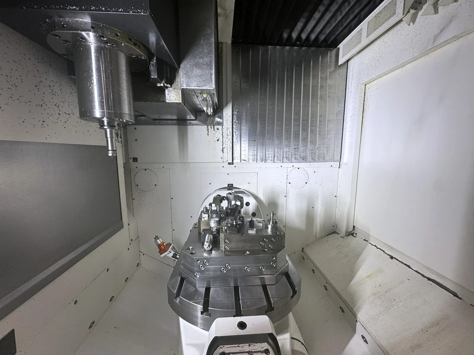 Mazak Variaxis C-600 2021