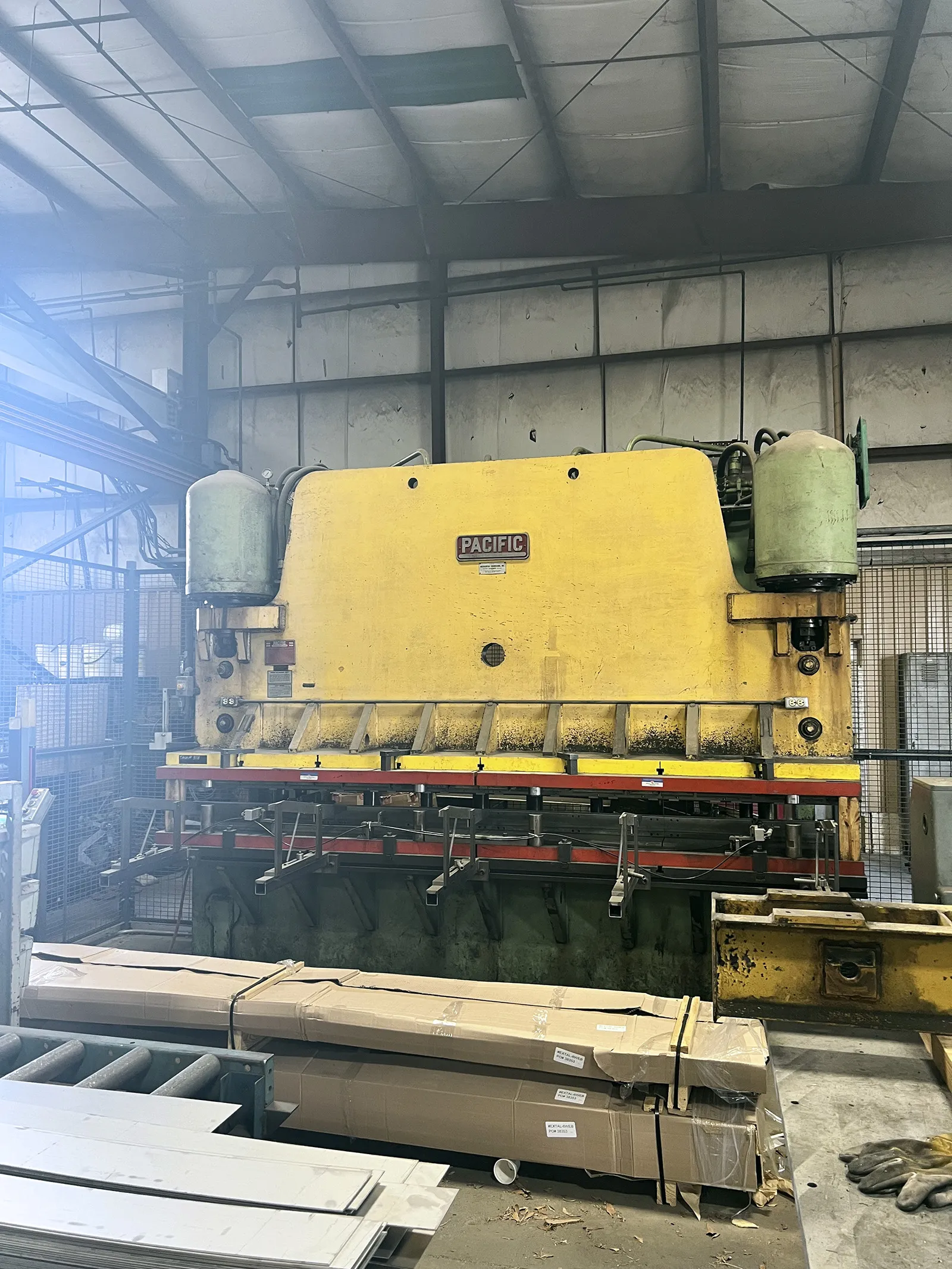 Pacific 400T Press Brake