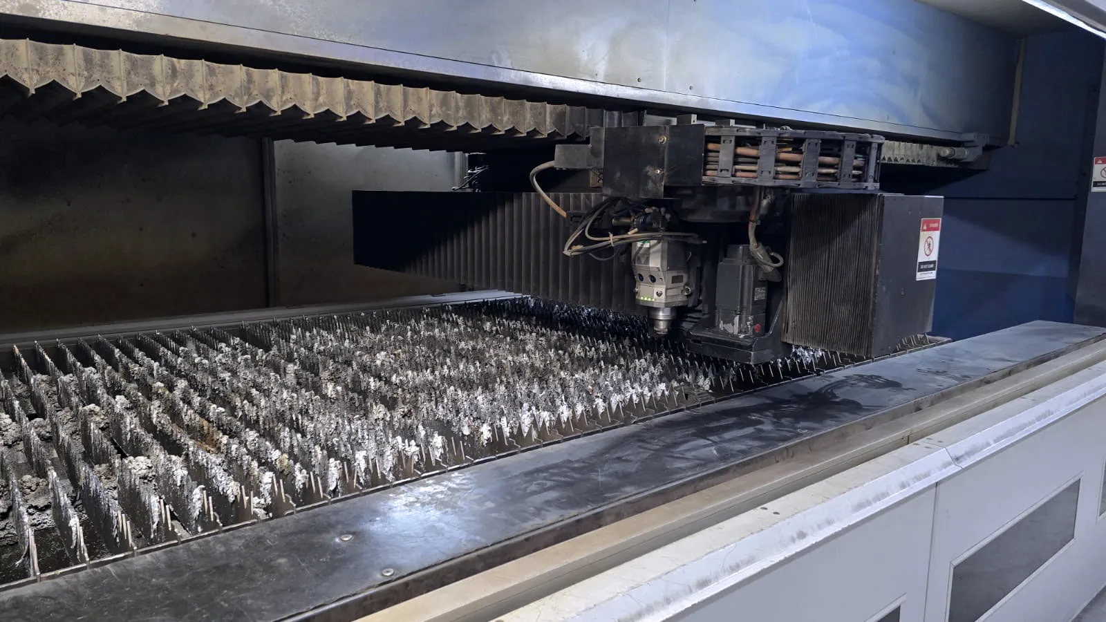 HK PL3015 Fiber Laser_3733094