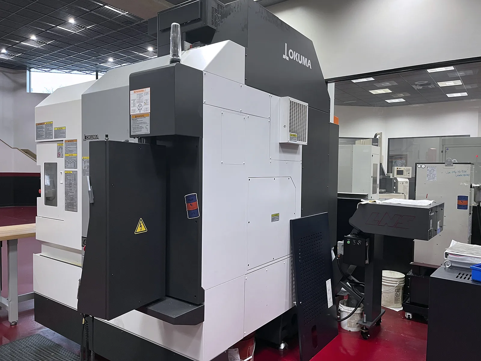 Okuma Genos M460V 5AX_3735549