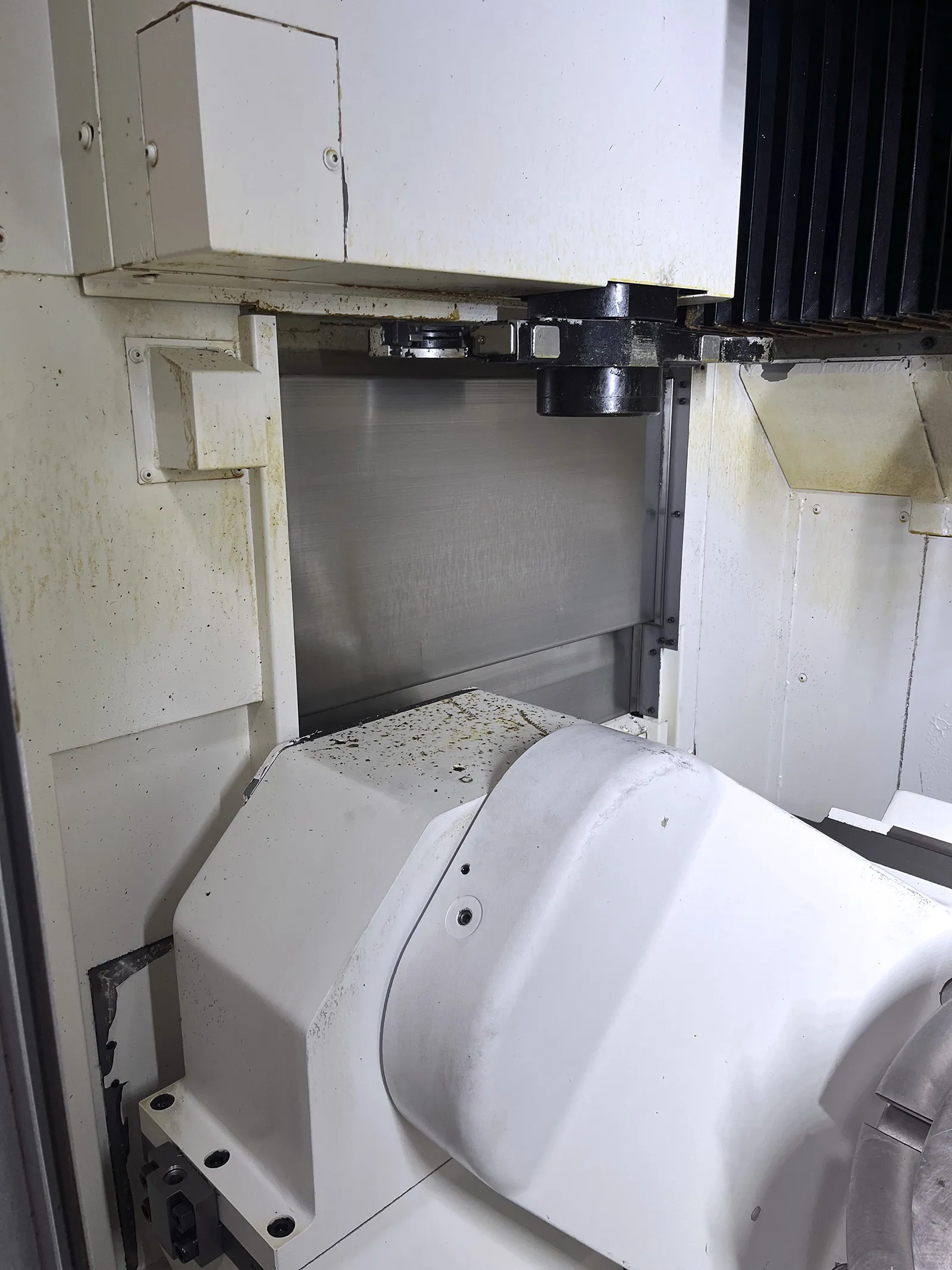 Okuma Genos M460V 5AX_3735549