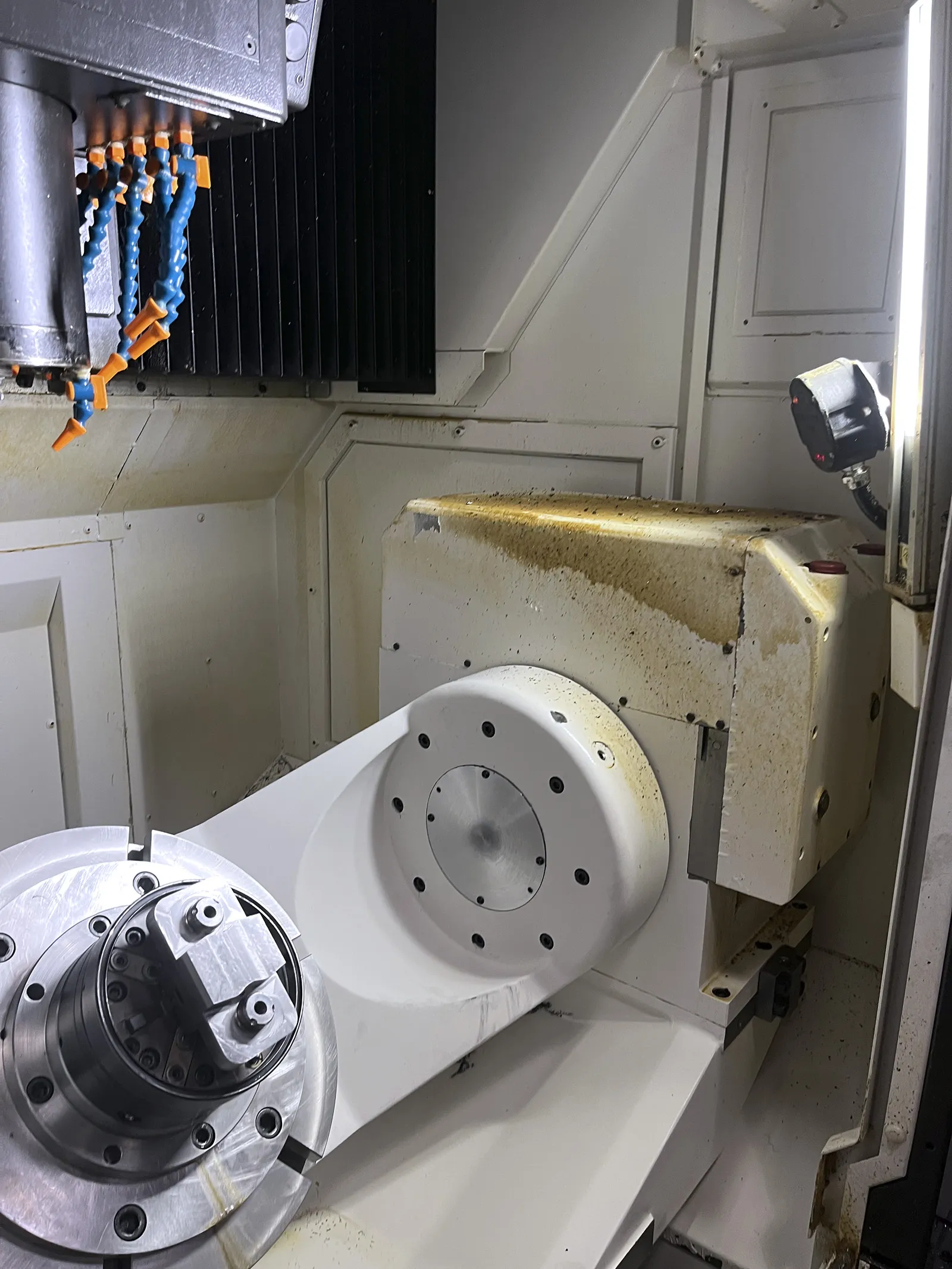 Okuma Genos M460V 5AX_3735549