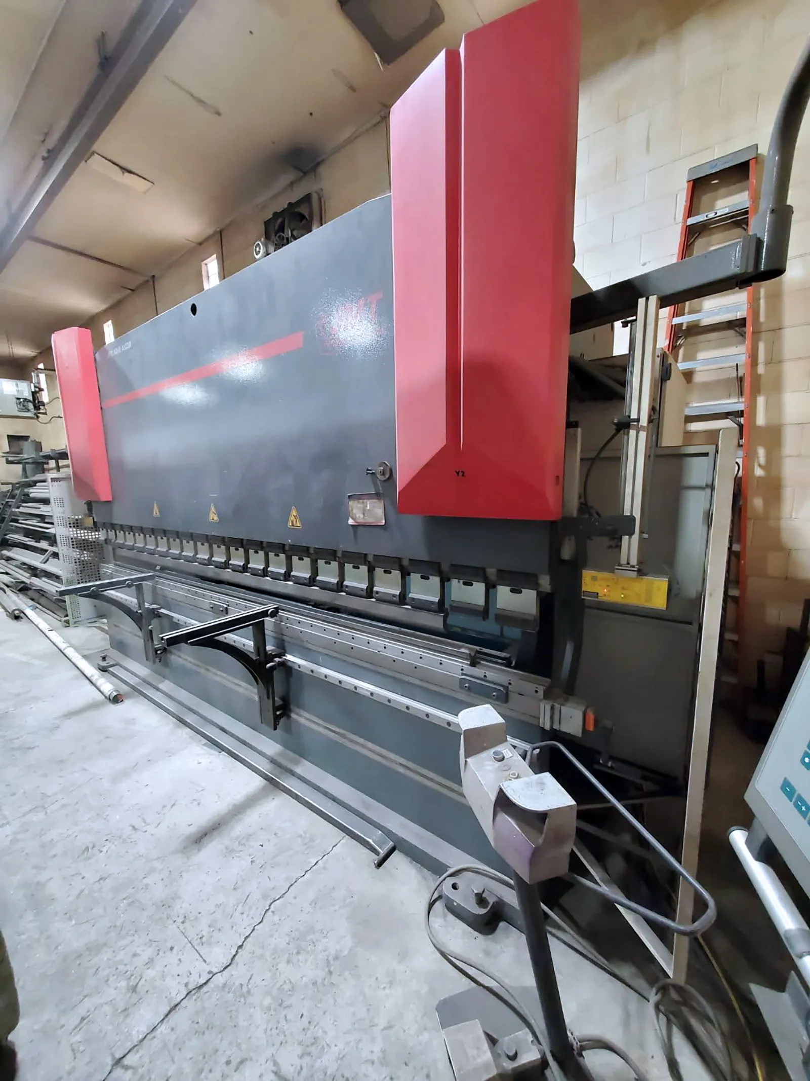 JMT ADR 43220 Press Brake_3735668