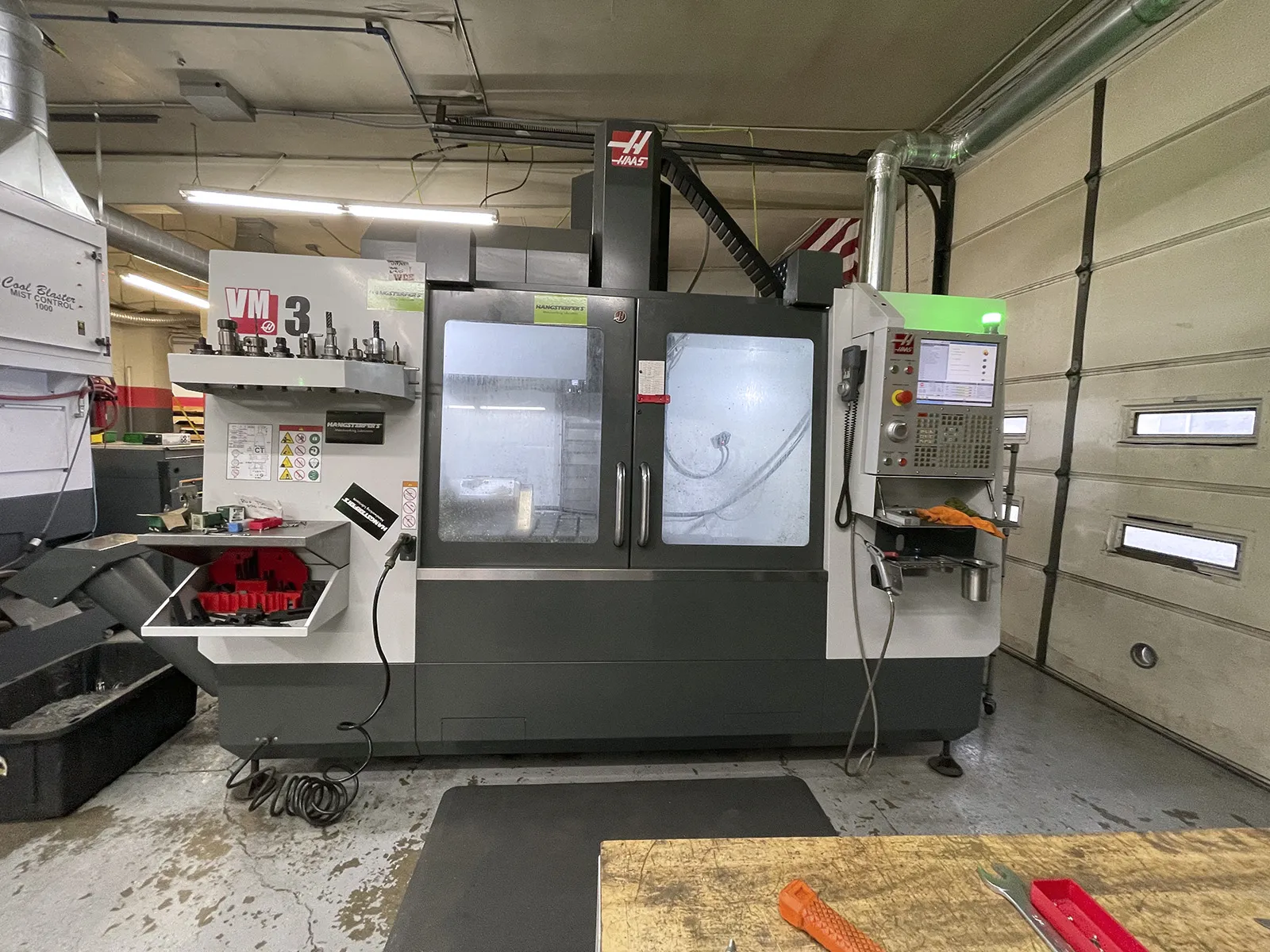 Haas VM3_3737948