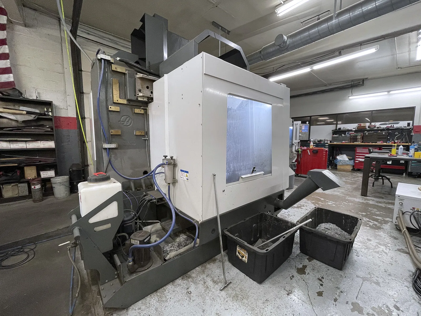 Haas VM3_3737948