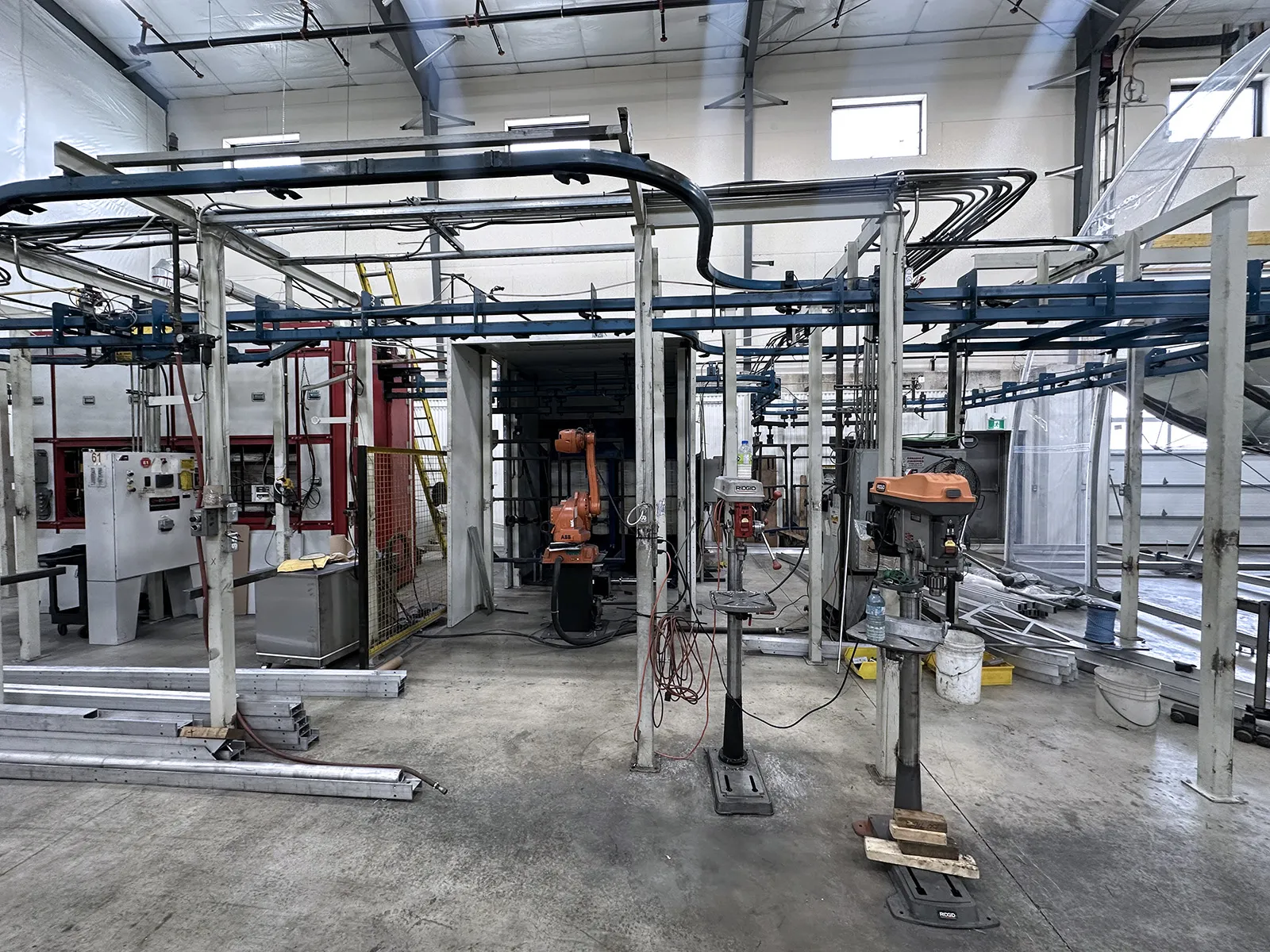 AFS Powder Coat Line w Integrated ABB Robot_3738176