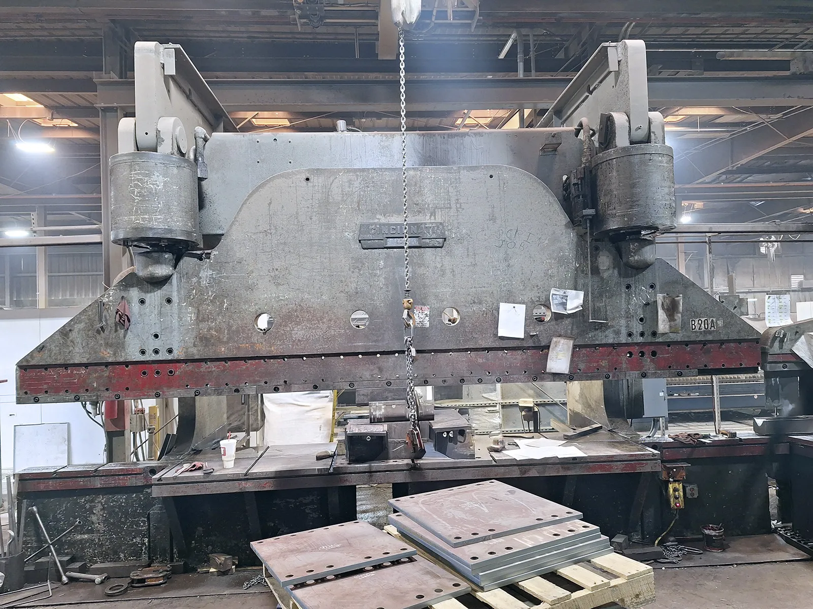 Cincinnati 600H Press Brake 600T x 20'_3733782