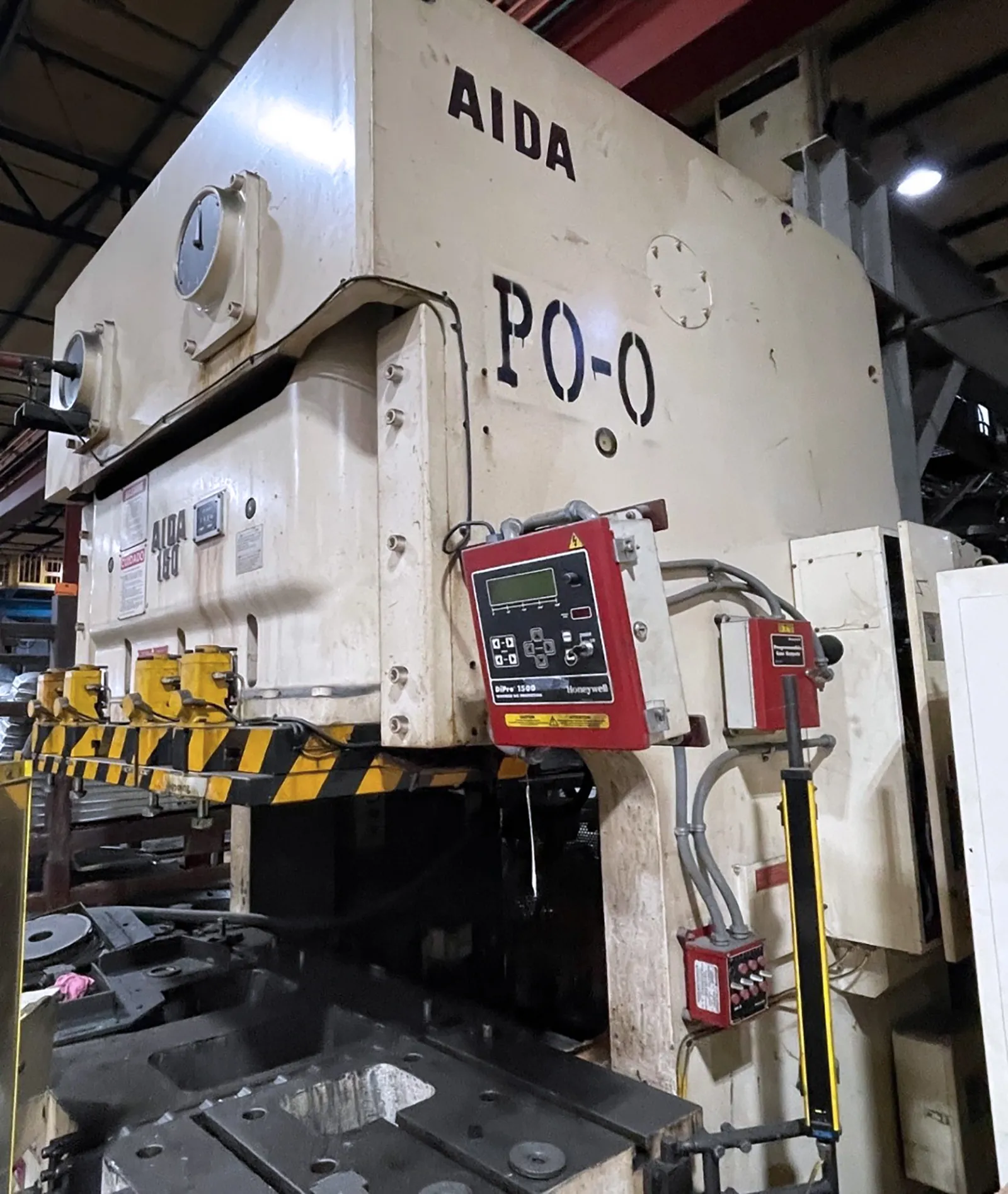 AIDA NC2‑160 (2) 176 Ton Straight Side Stamping Press_3732720