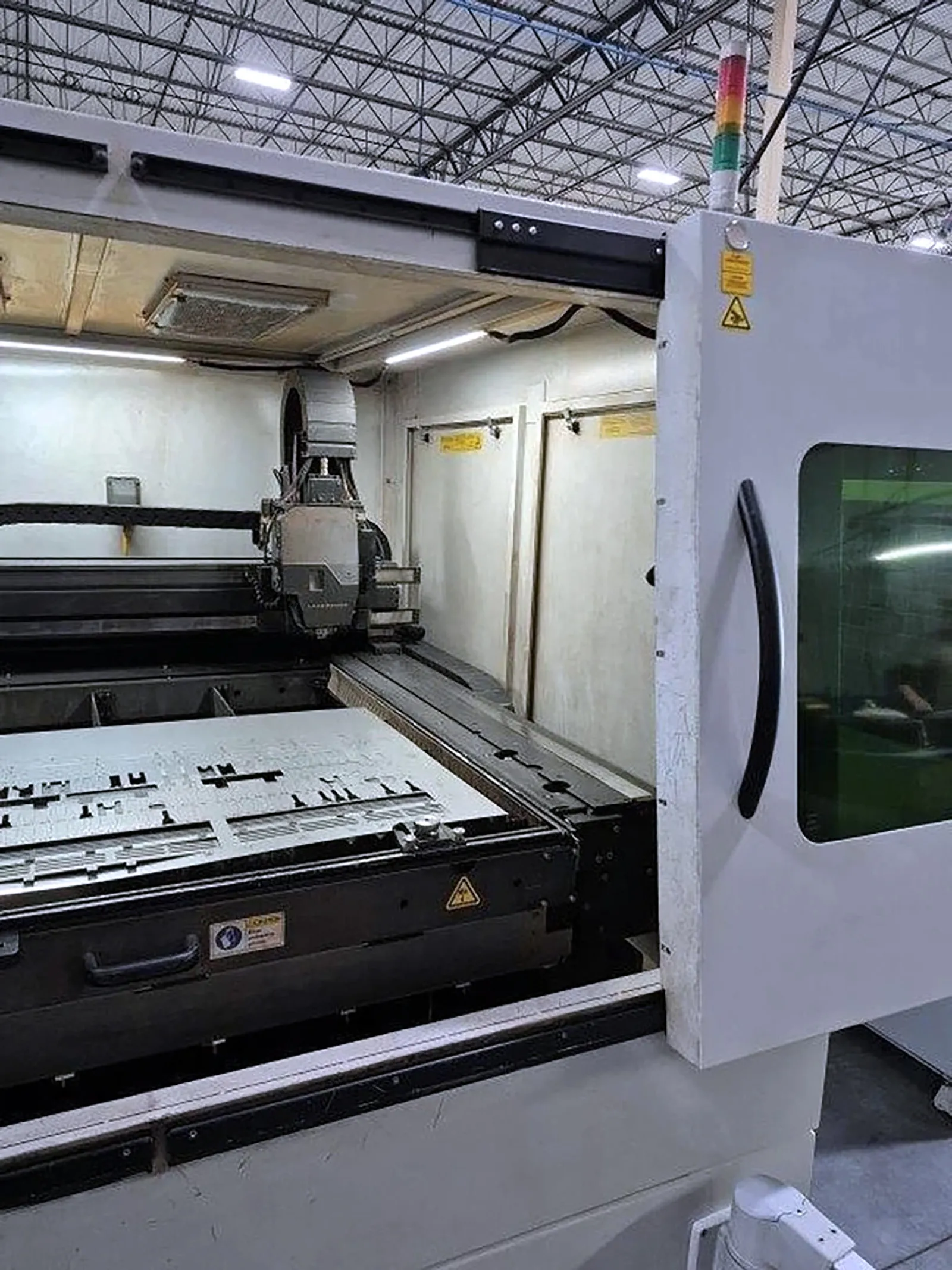 IPG 4kW Fiber Laser_3748188