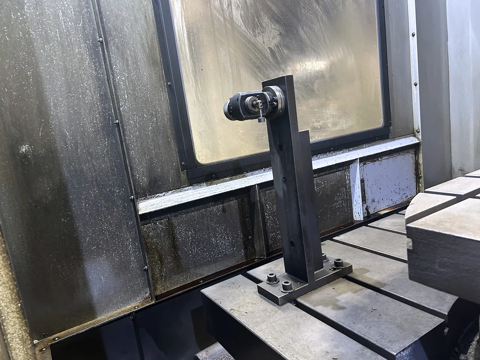 Haas EC-1600ZT_3749481