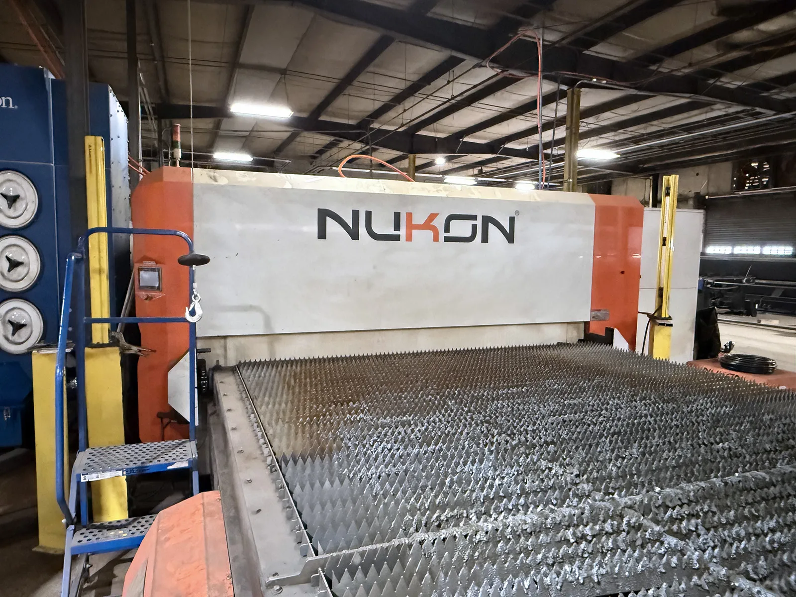 Nukon 12525 4kw Fiber Laser 8 x 40 Dual Tables_3737295