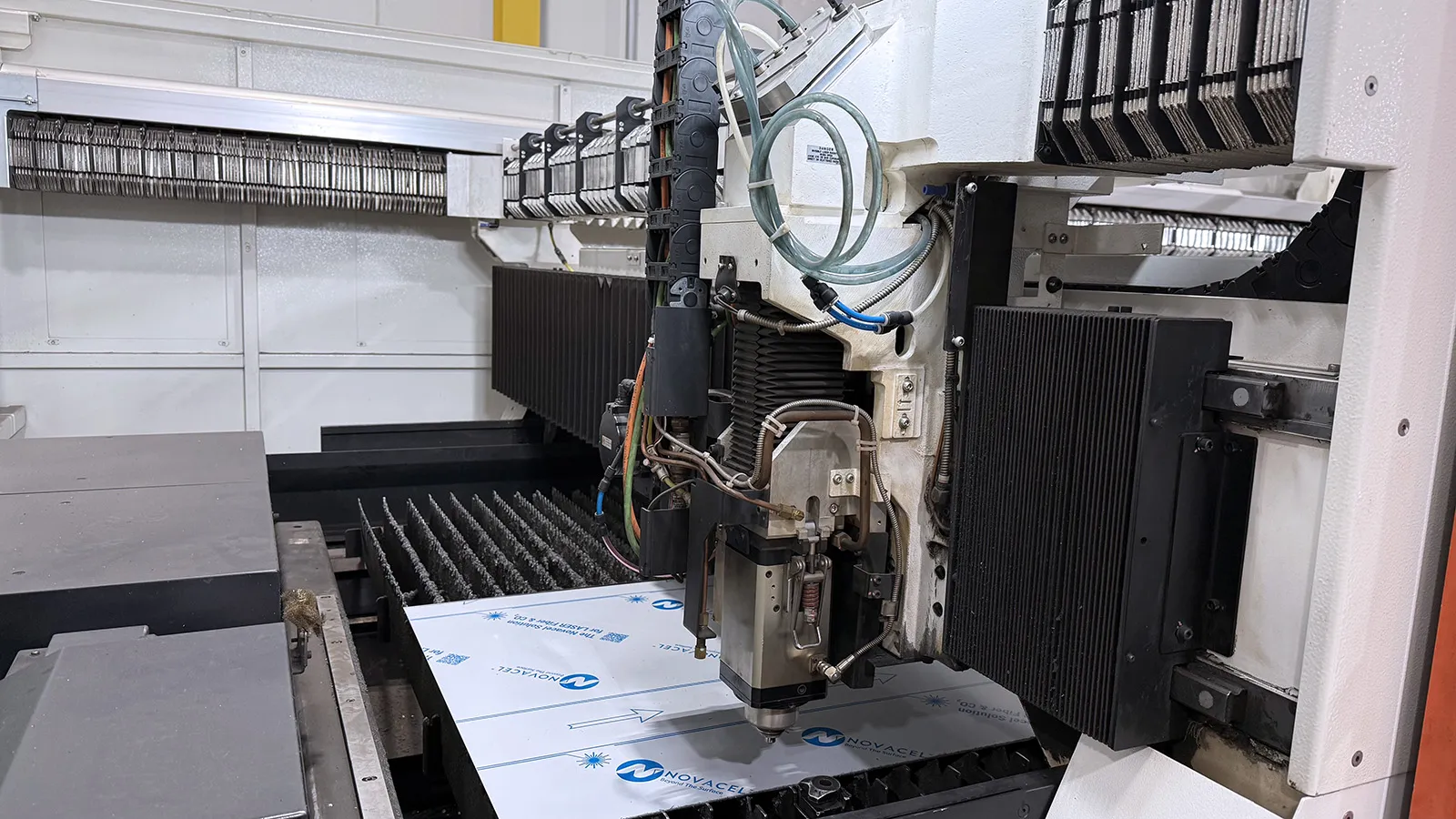 Mazak Optiplex Nexus 3015 2kW_3755848