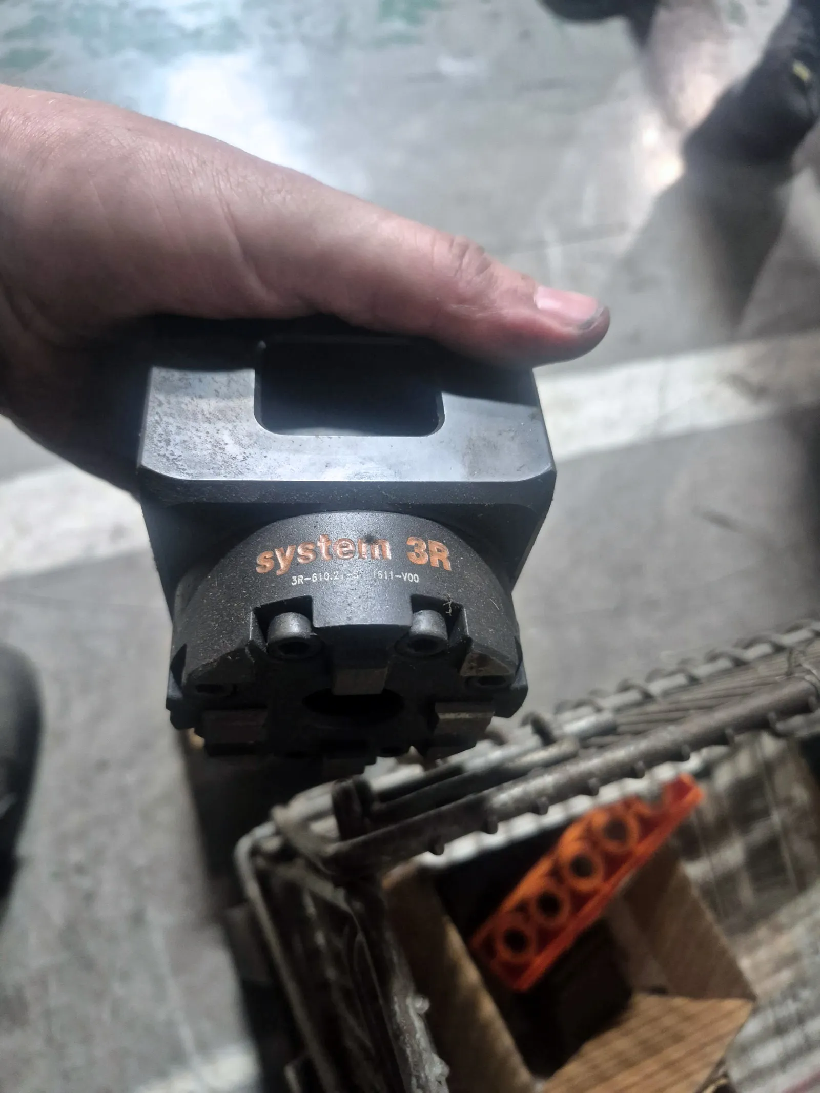 Mitsubishi EA28VM Advance (2016) EDM Sinker_3732844