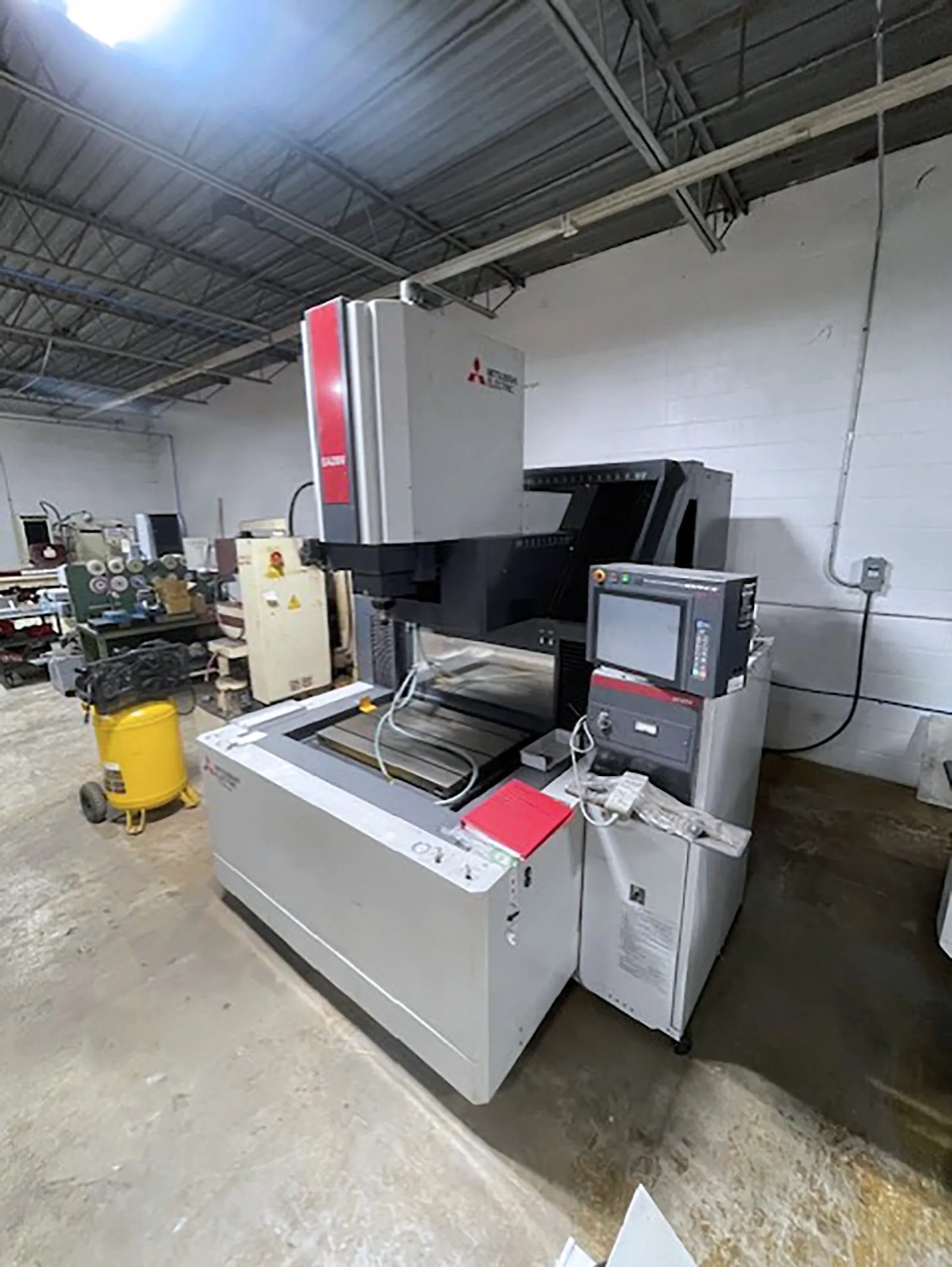 Mitsubishi EA28VM Advance (2016) EDM Sinker_3732844