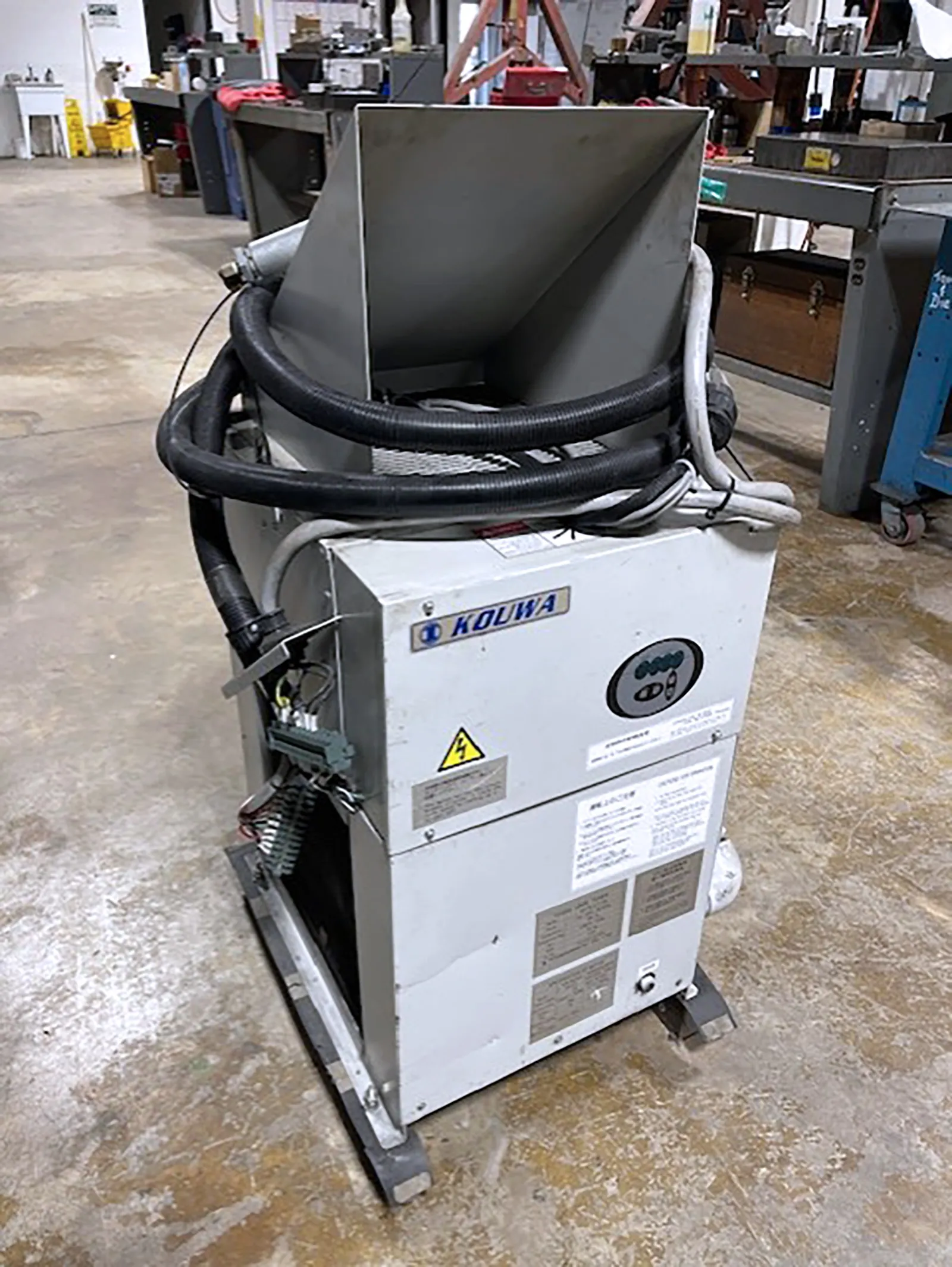 Mitsubishi EA28VM Advance (2016) EDM Sinker_3732844