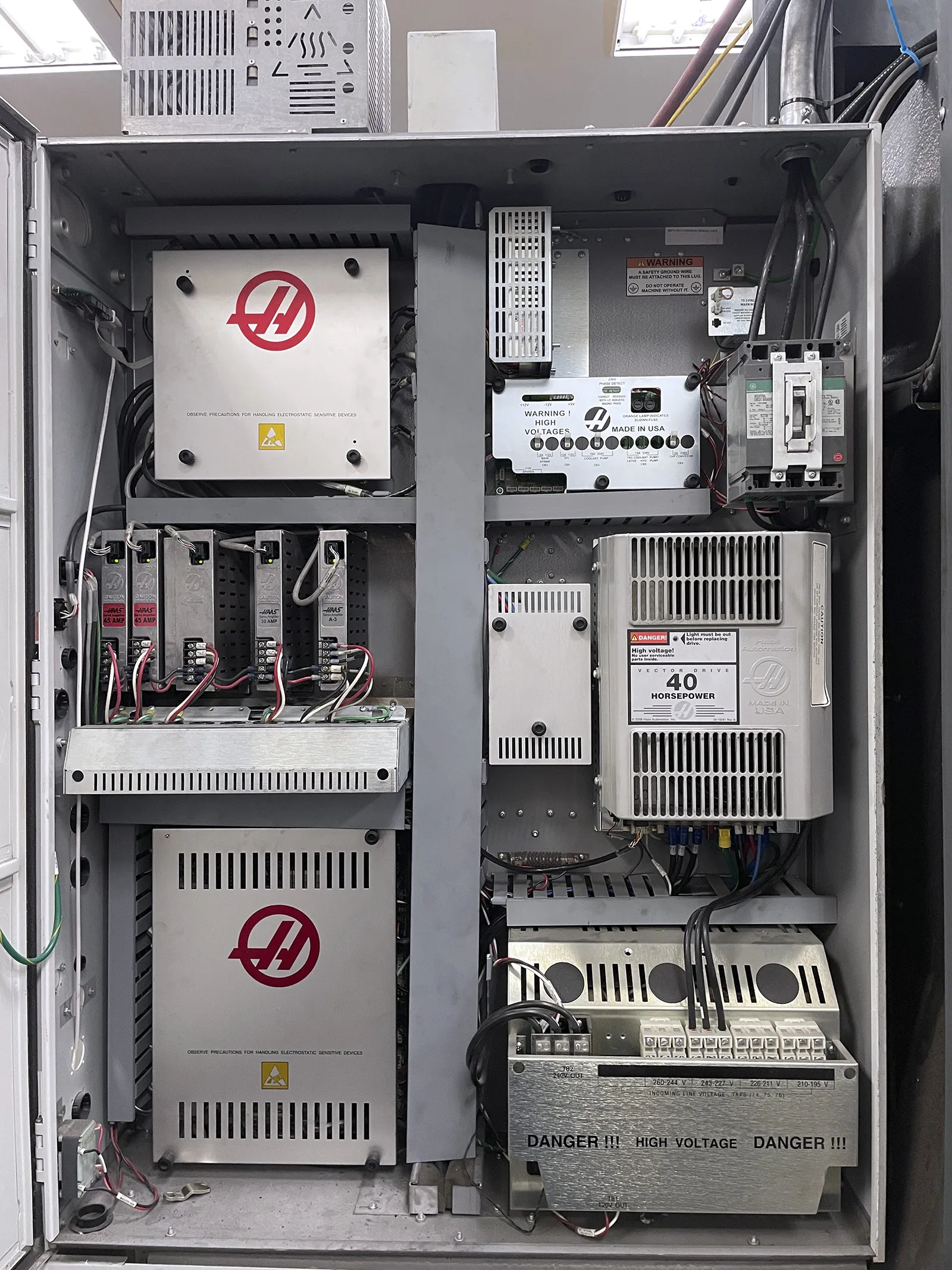 Haas VF-4SS_3758949