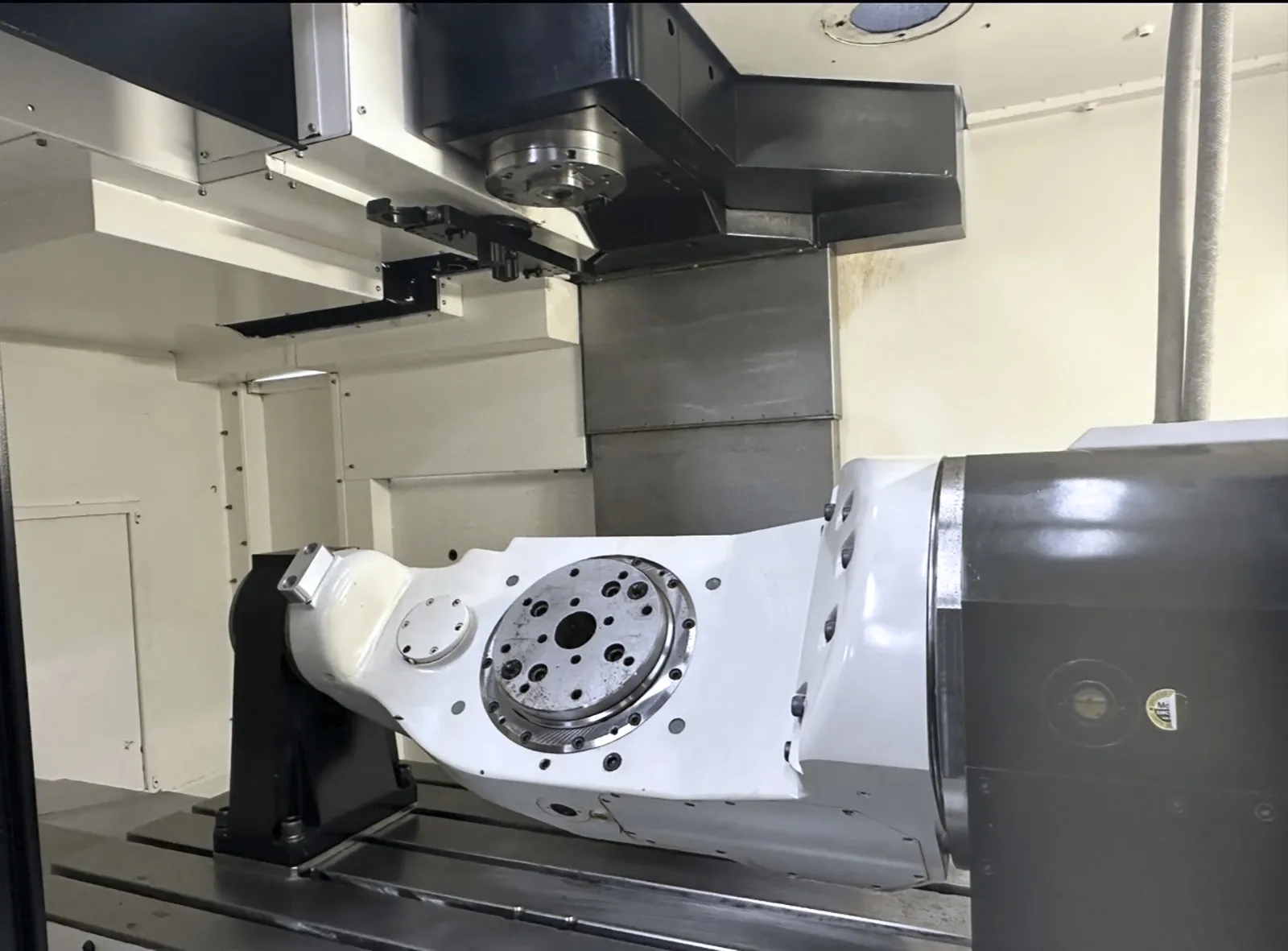 MAZAK VCN 5305AX_3756253