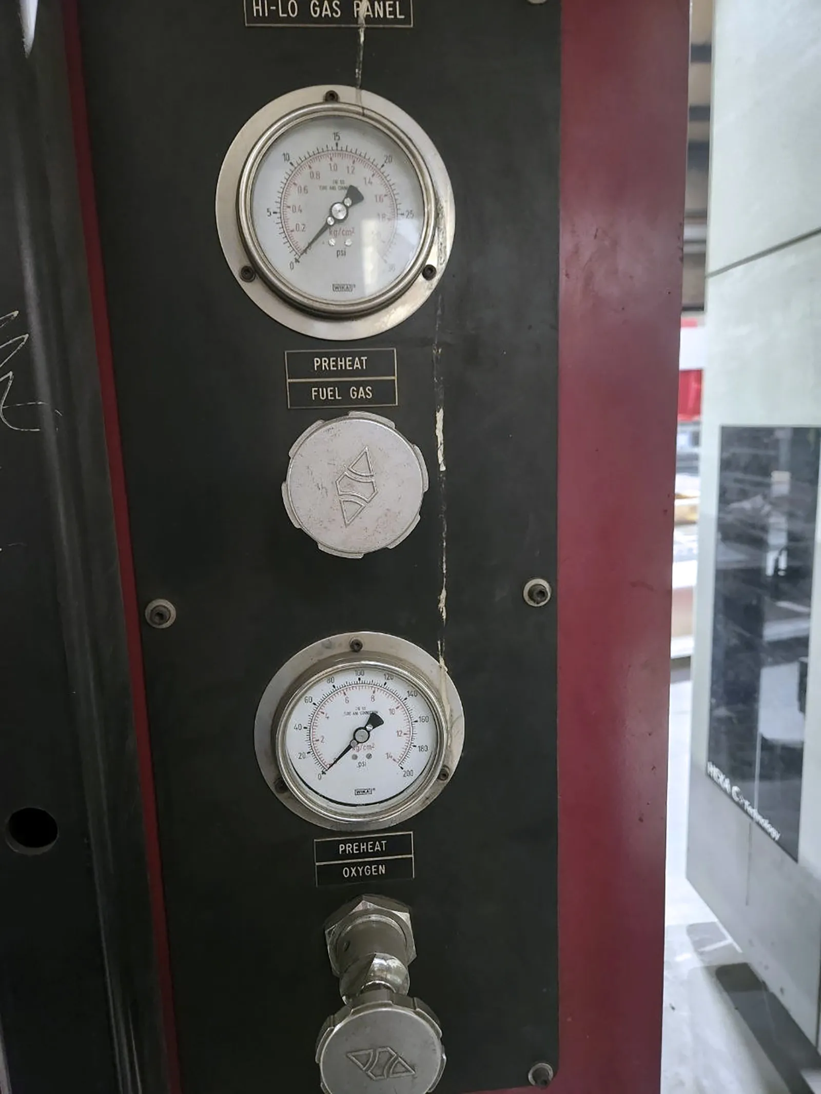 Koike Plasma Table_3762362