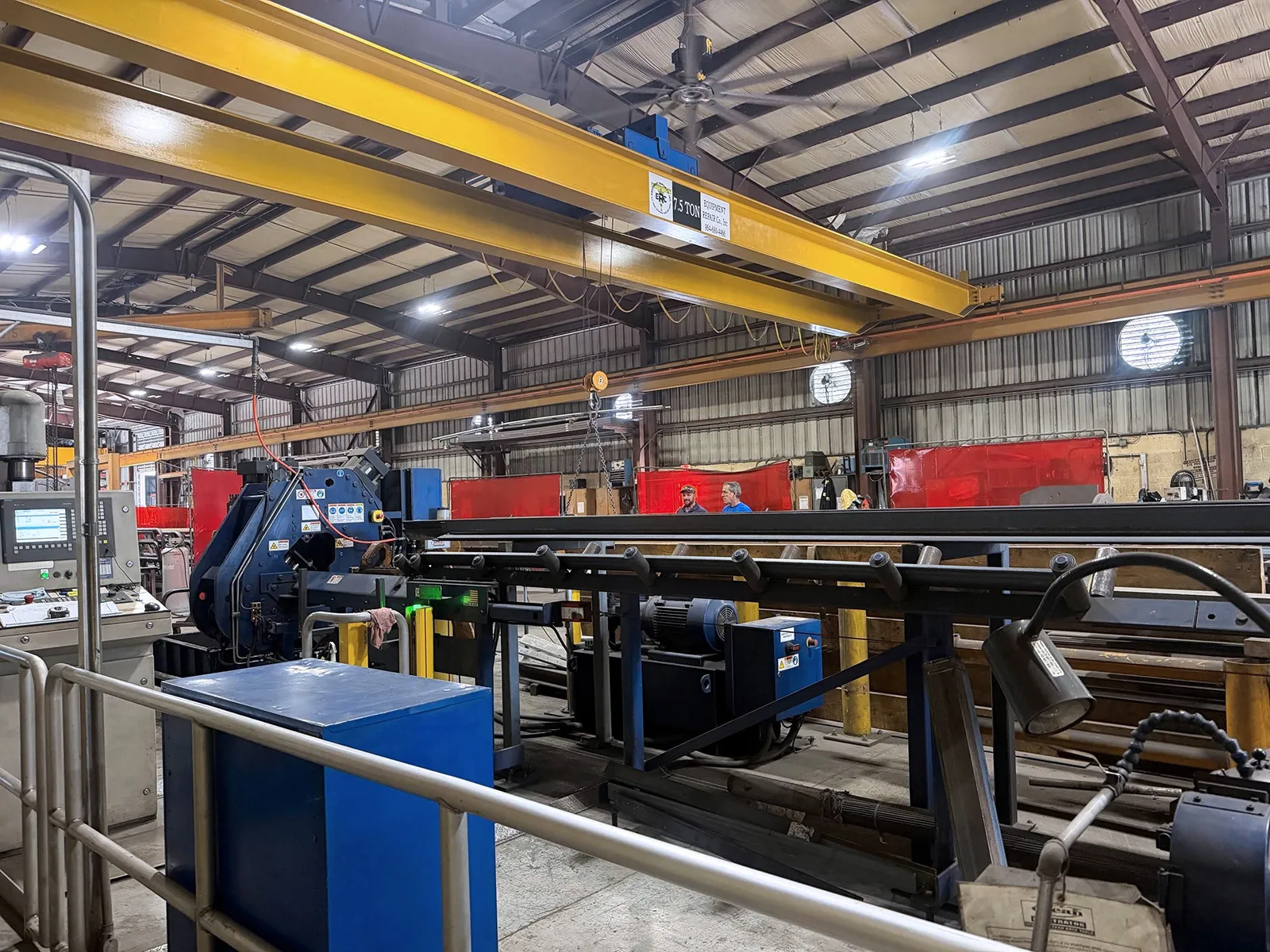 Ocean Clipper Angle Line_3765357