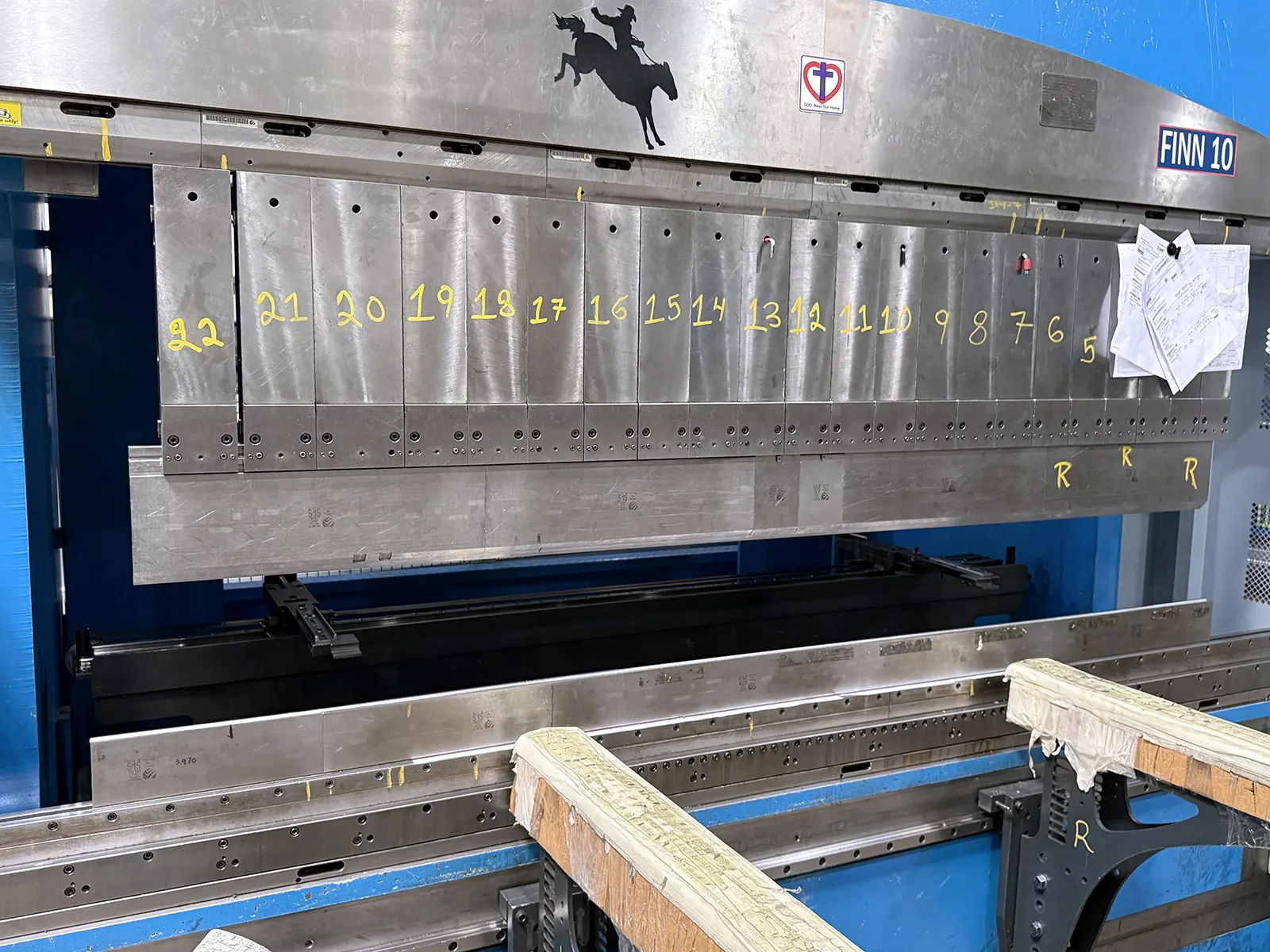 Finn Power 300 Ton 14' Press Brake_3766019
