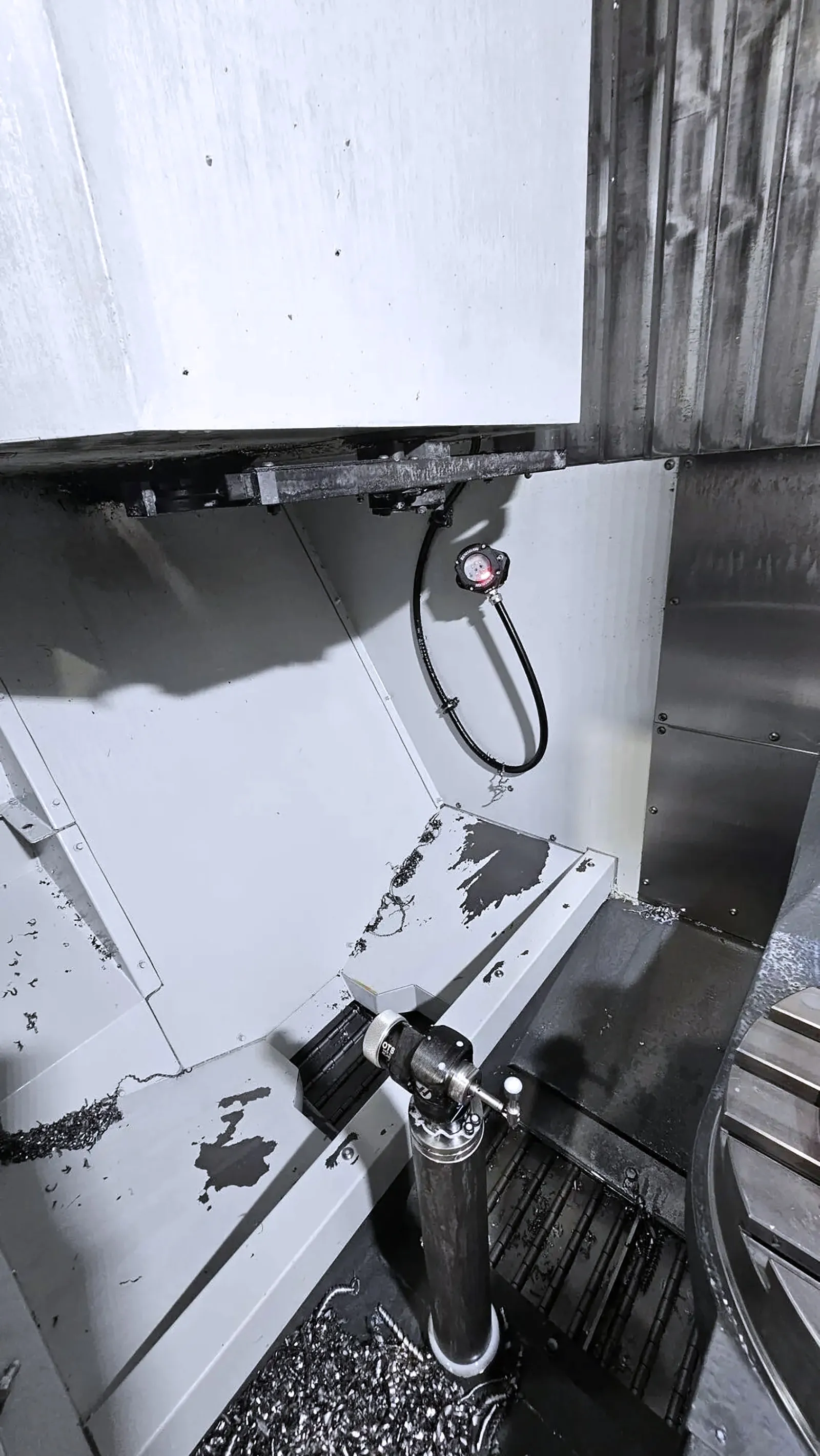 Haas UMC-500SS 5-Axis Machining Center_3766402