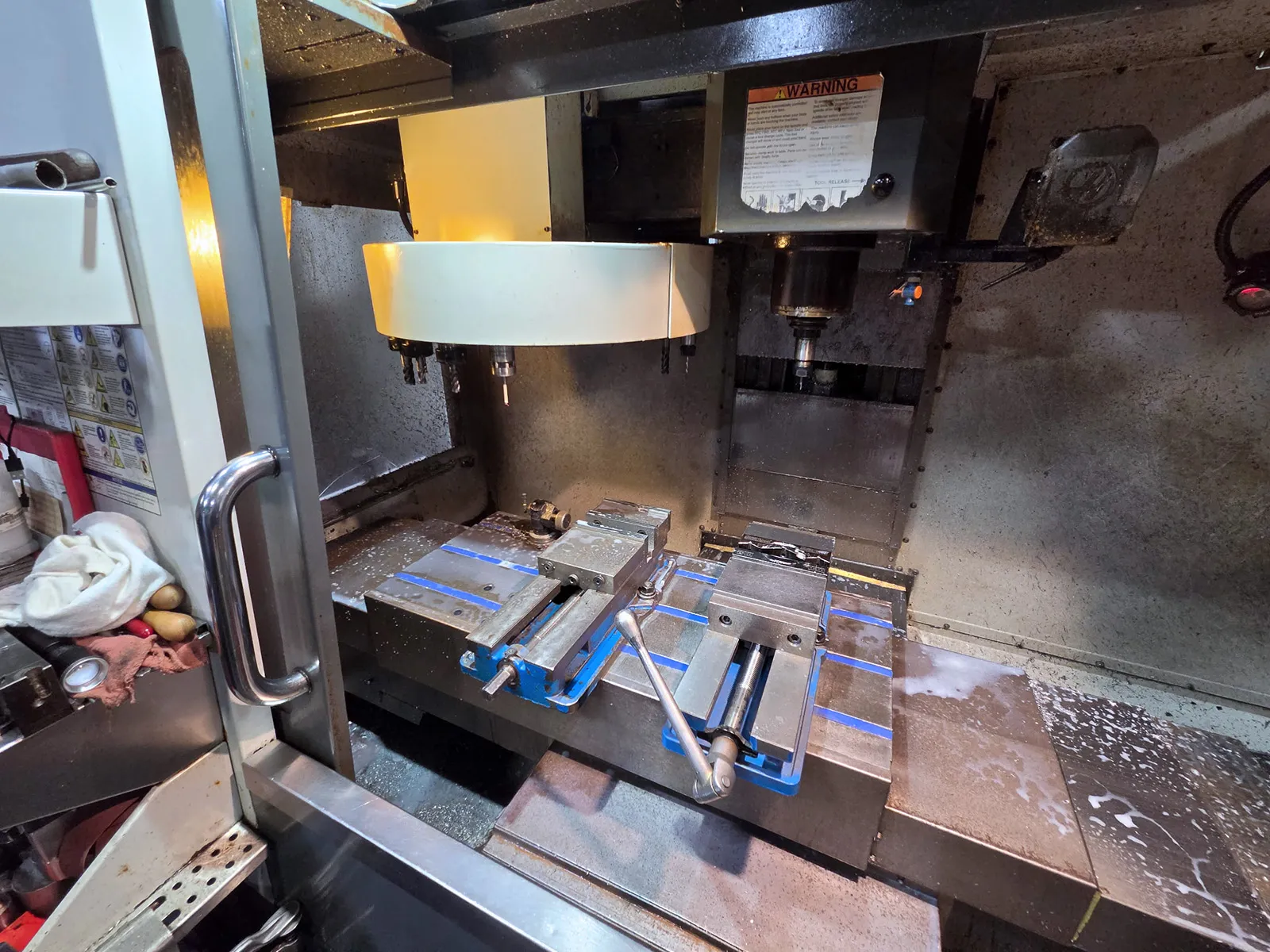 Haas VF-2_3763767