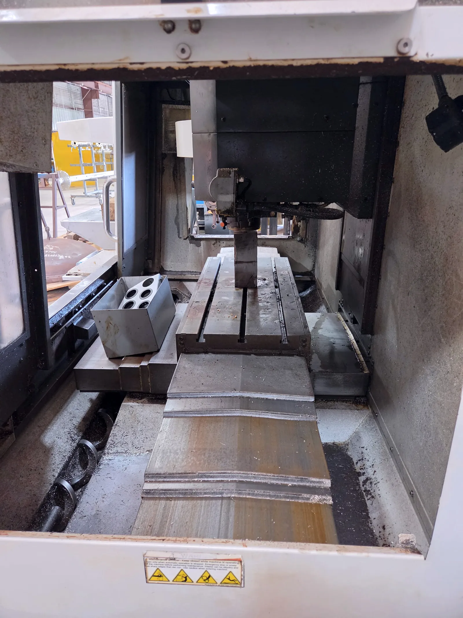 Haas VF-2_3763767