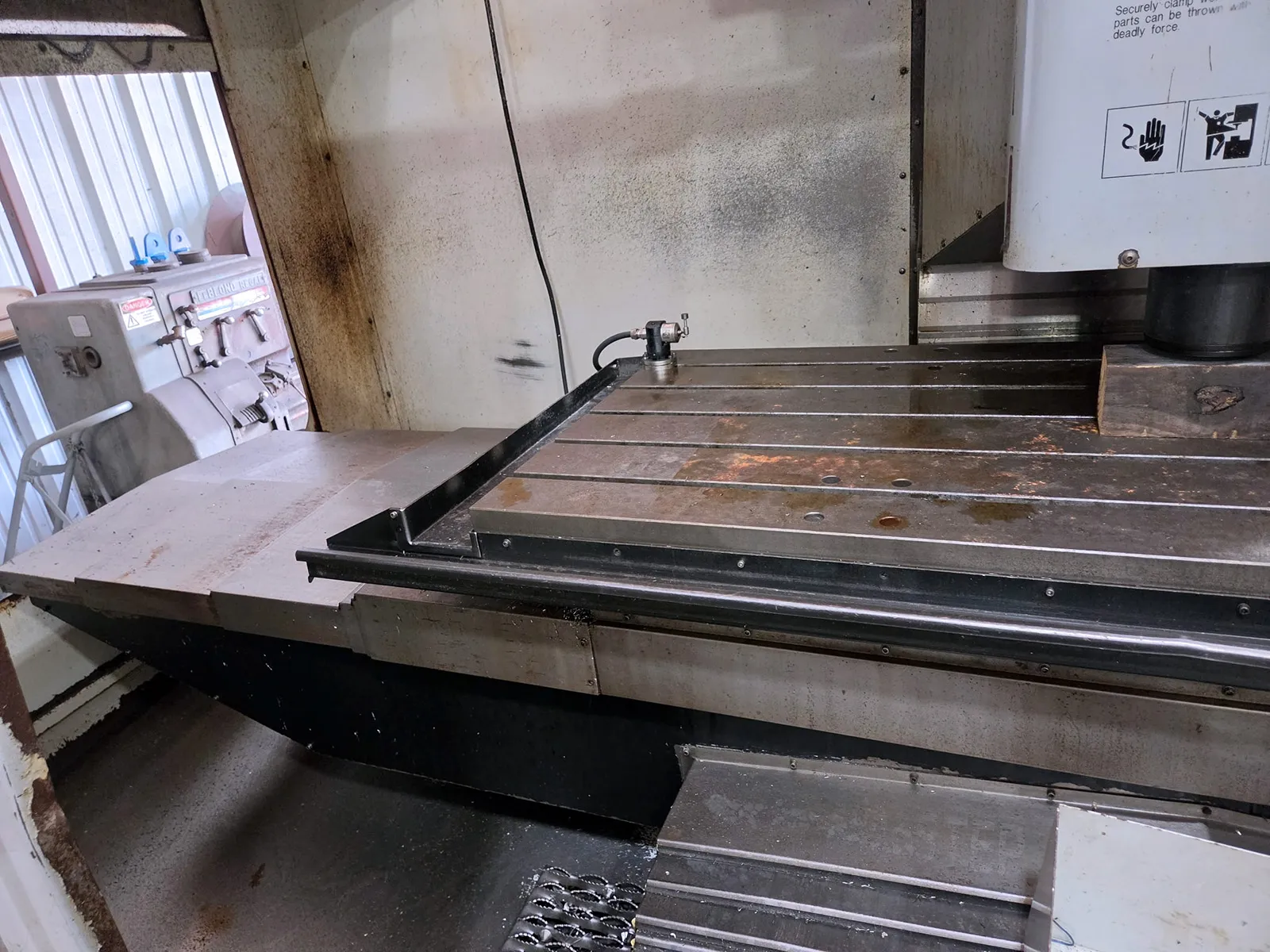 Haas VF-6D_3763742