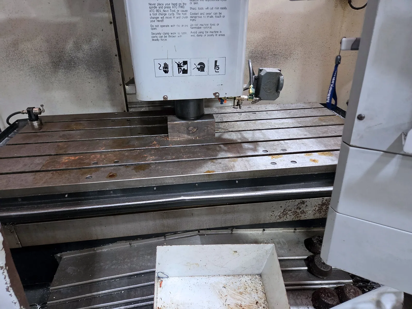 Haas VF-6D_3763742