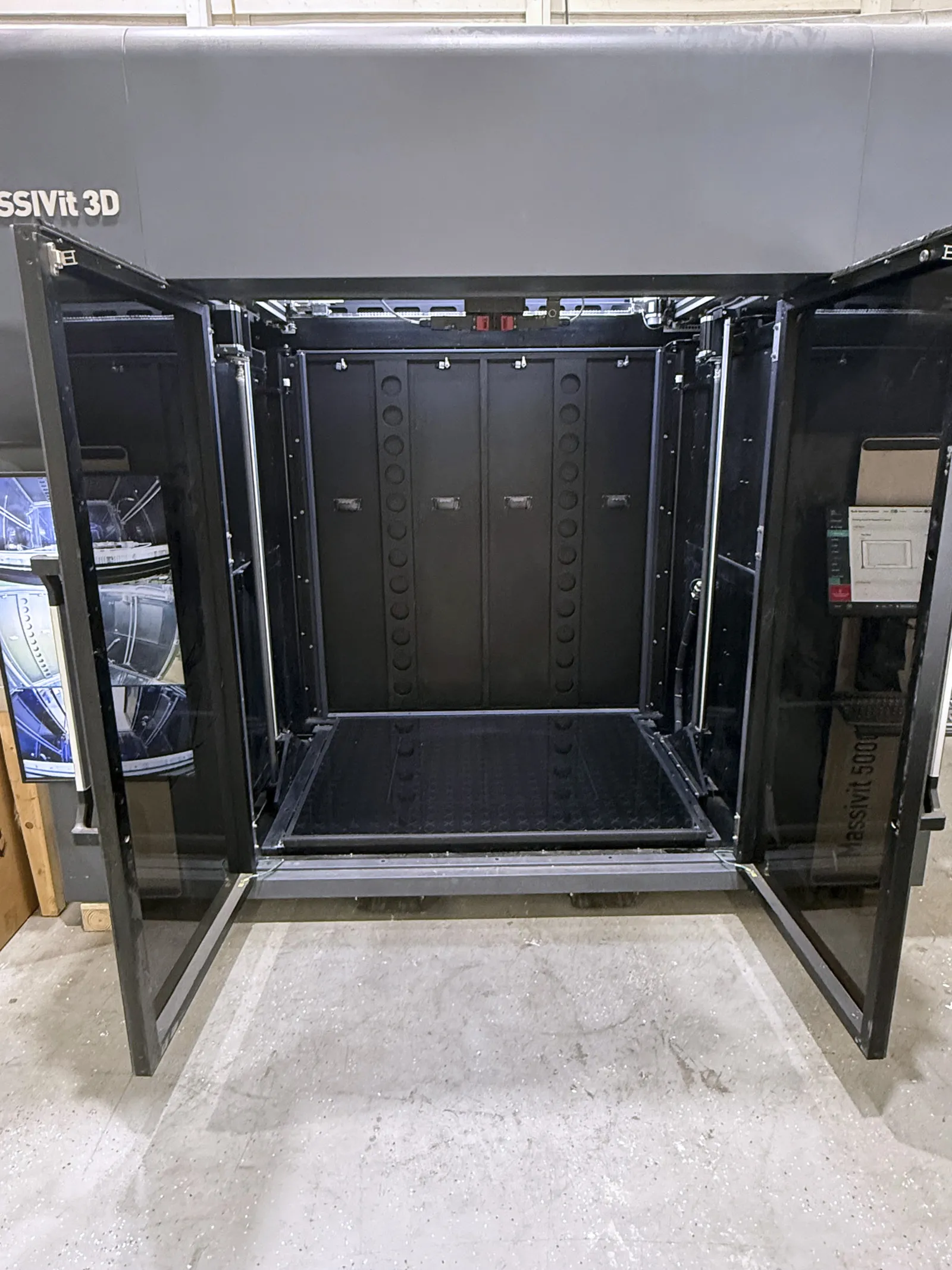 Massivit 5000 3D Printer_3767673