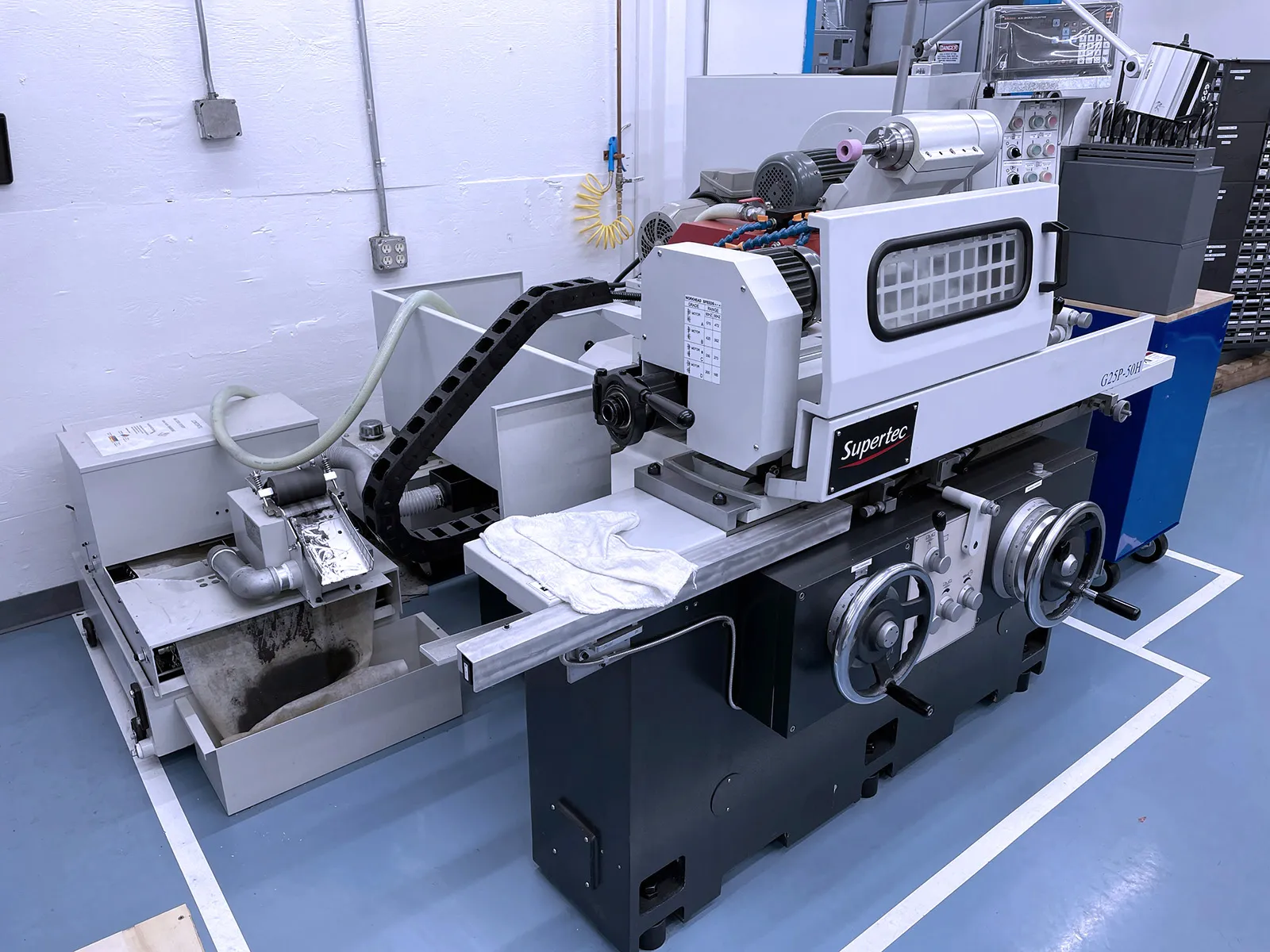 Supertec G25P-50H Universal Cylindrical Grinder_3773220