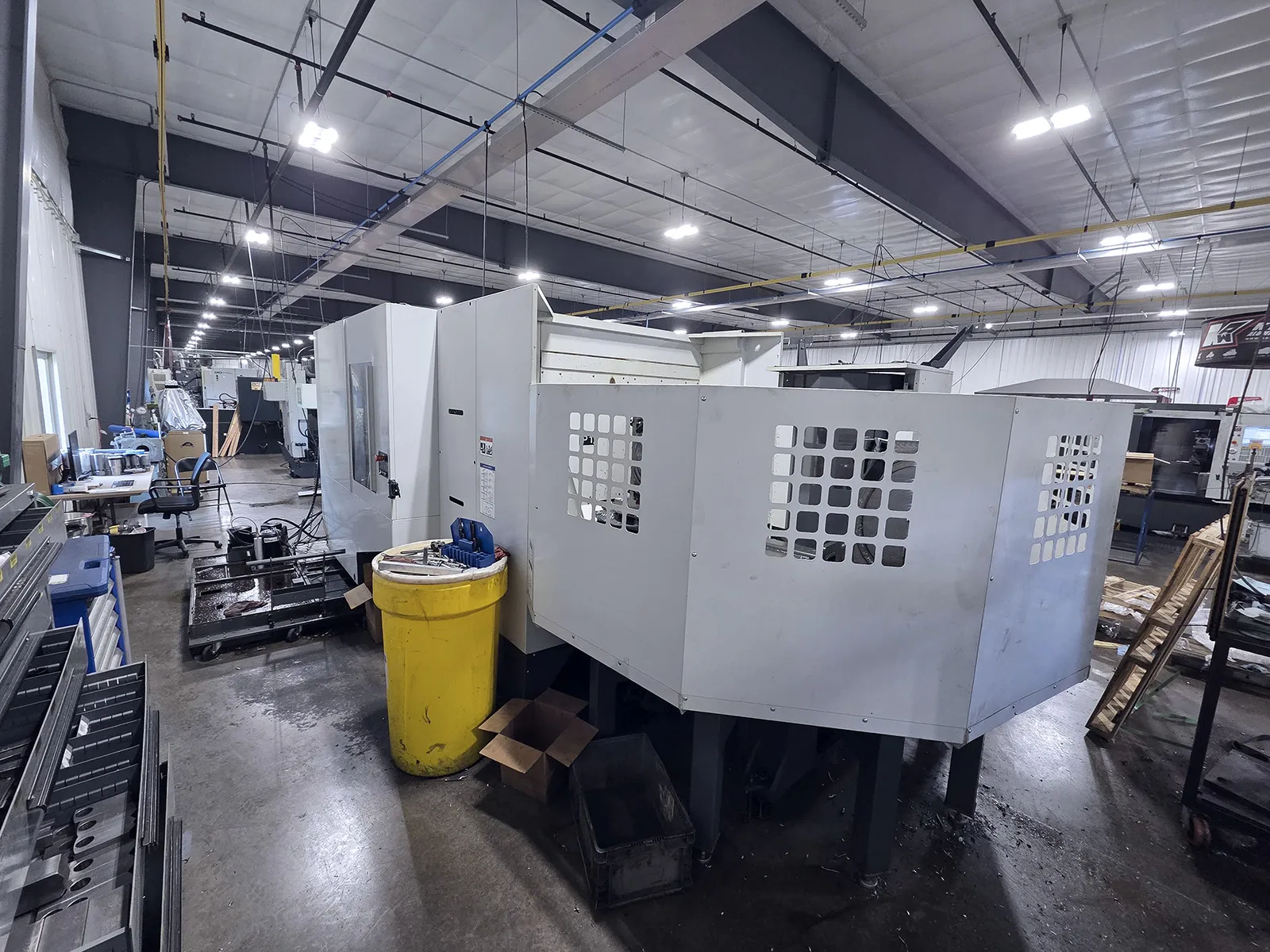 Haas EC-400 6pp)_3773529