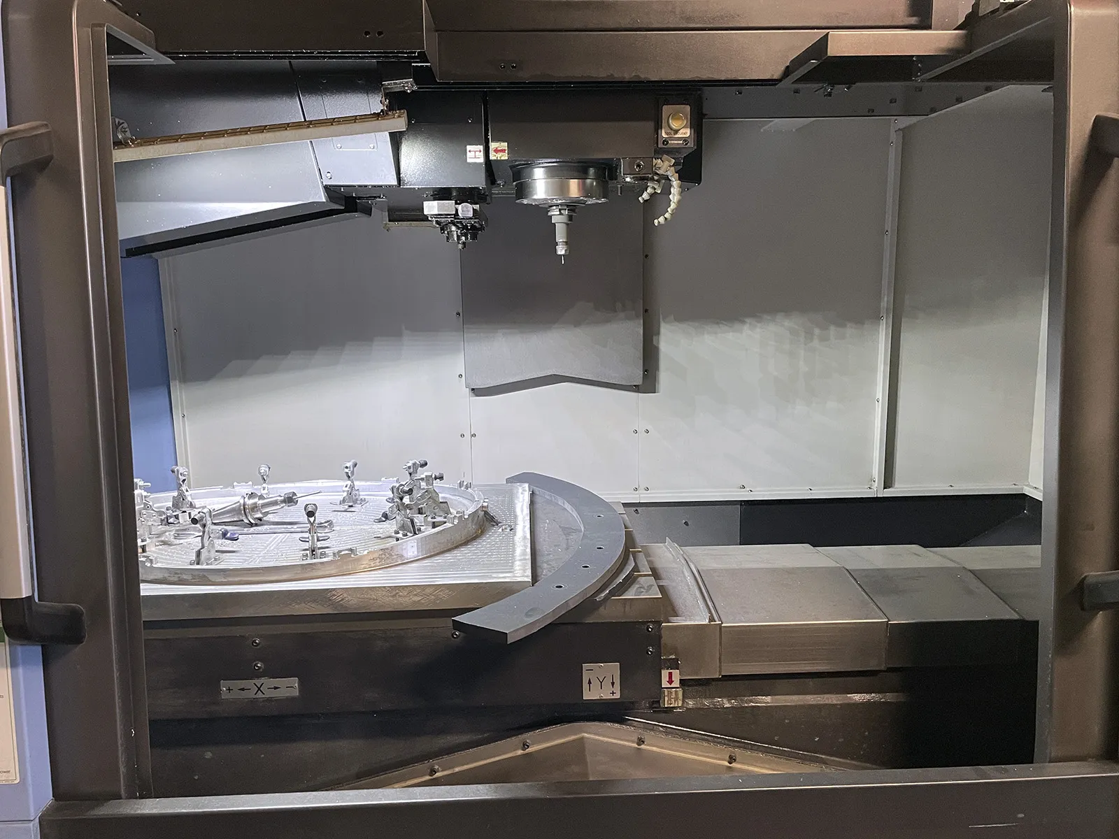 Doosan DNM5700_3773962