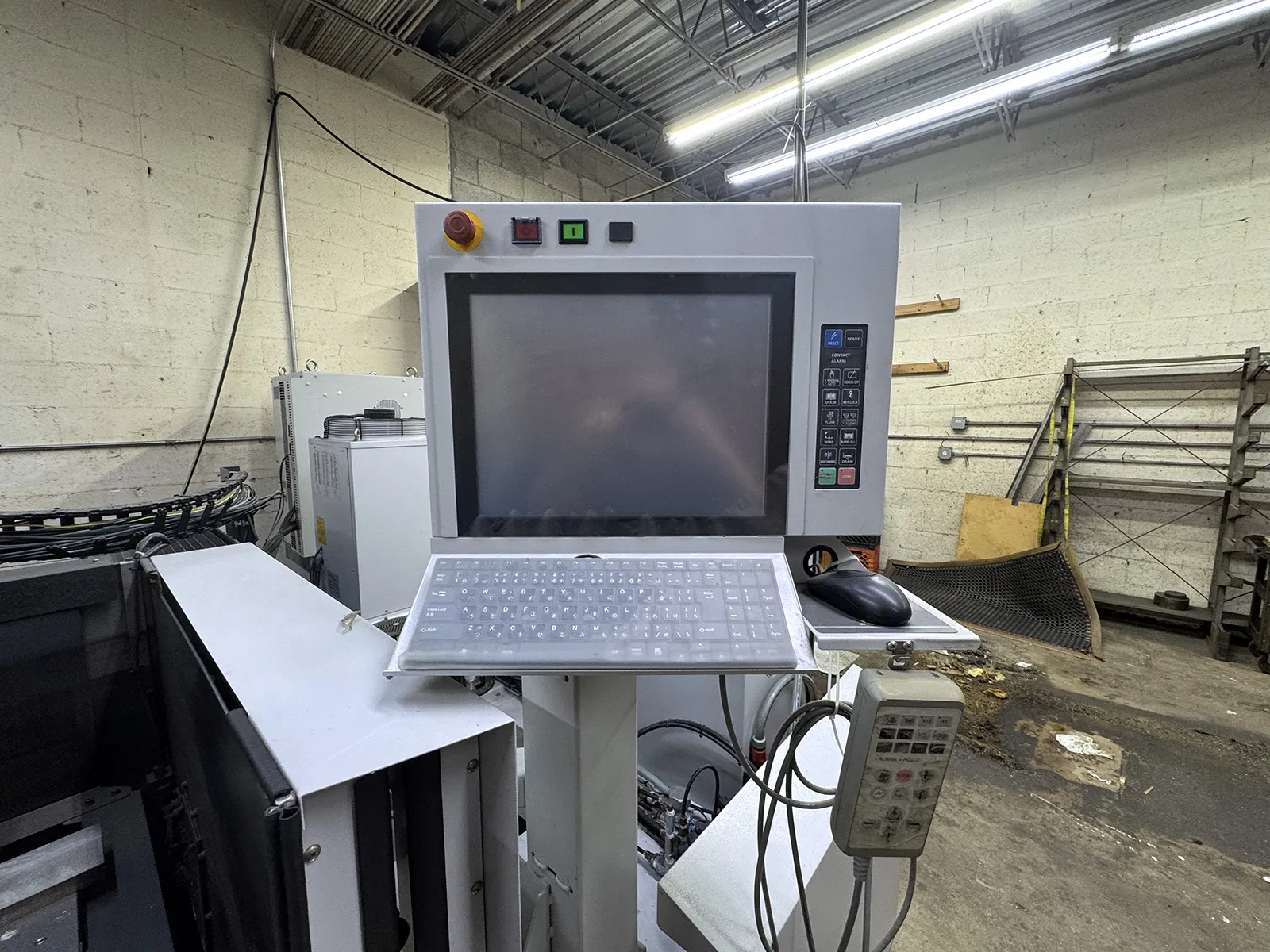 Mitsubishi MV2400S Advance Type 2_3773556