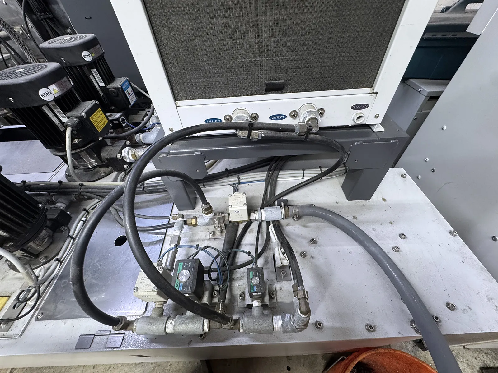 Mitsubishi MV2400S Advance Type 2_3773556