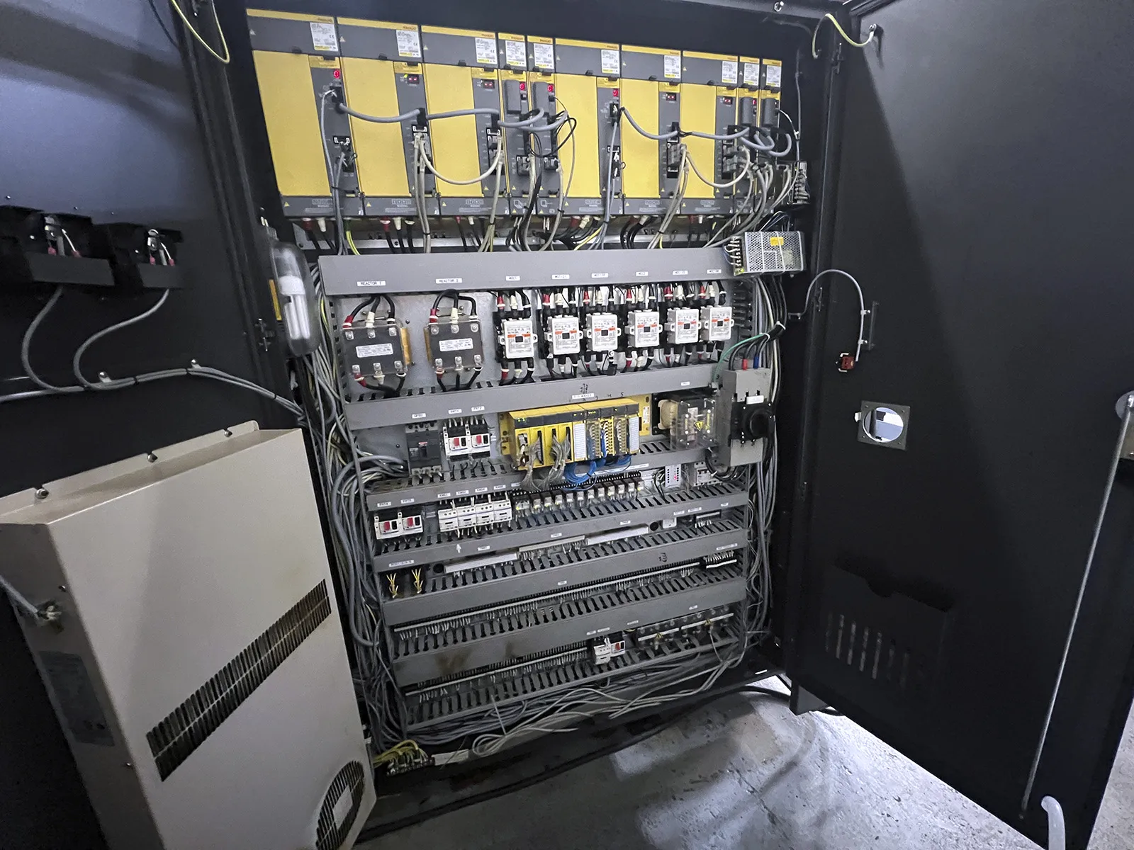 Hwacheon T2‑2T YSMC_3773025