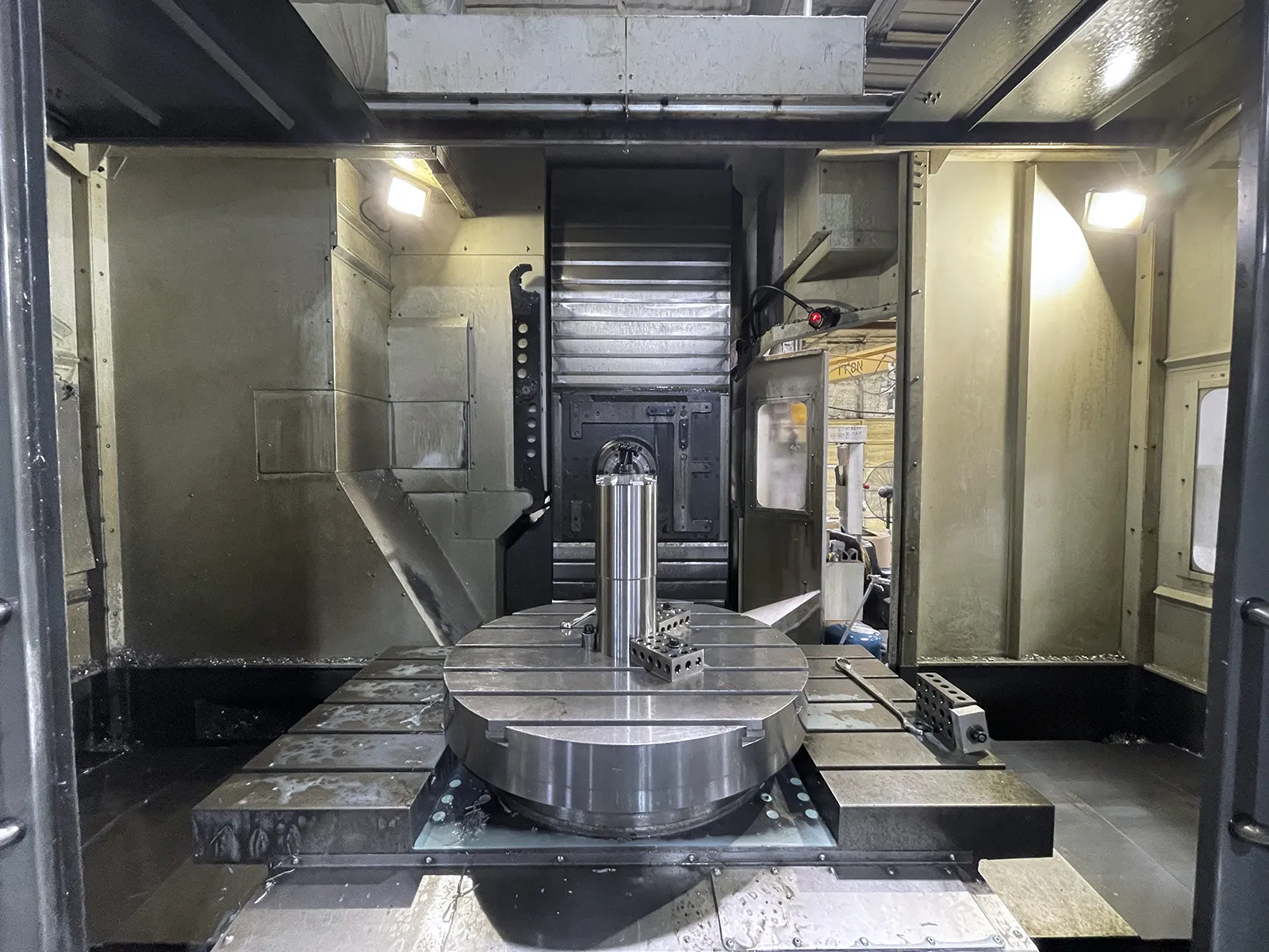Haas EC-1600_3777128